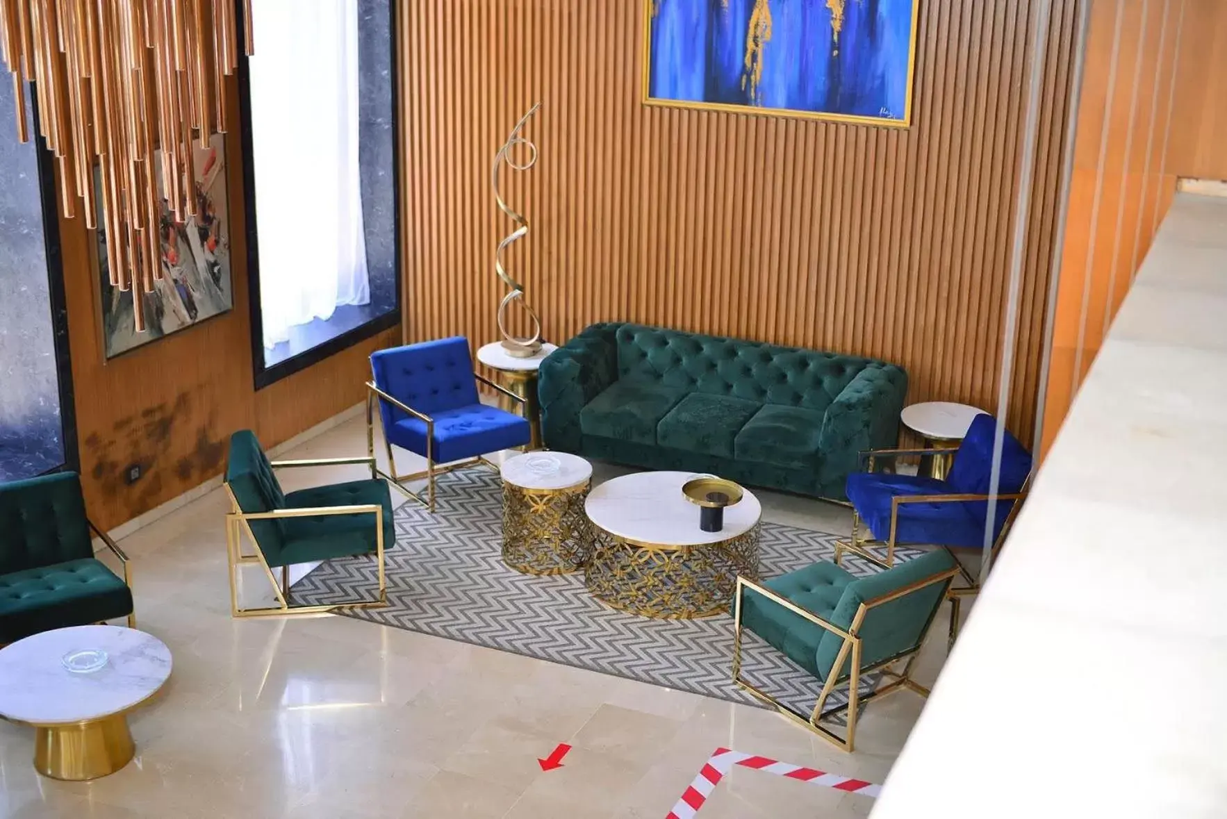 Living room in Rihab Hotel