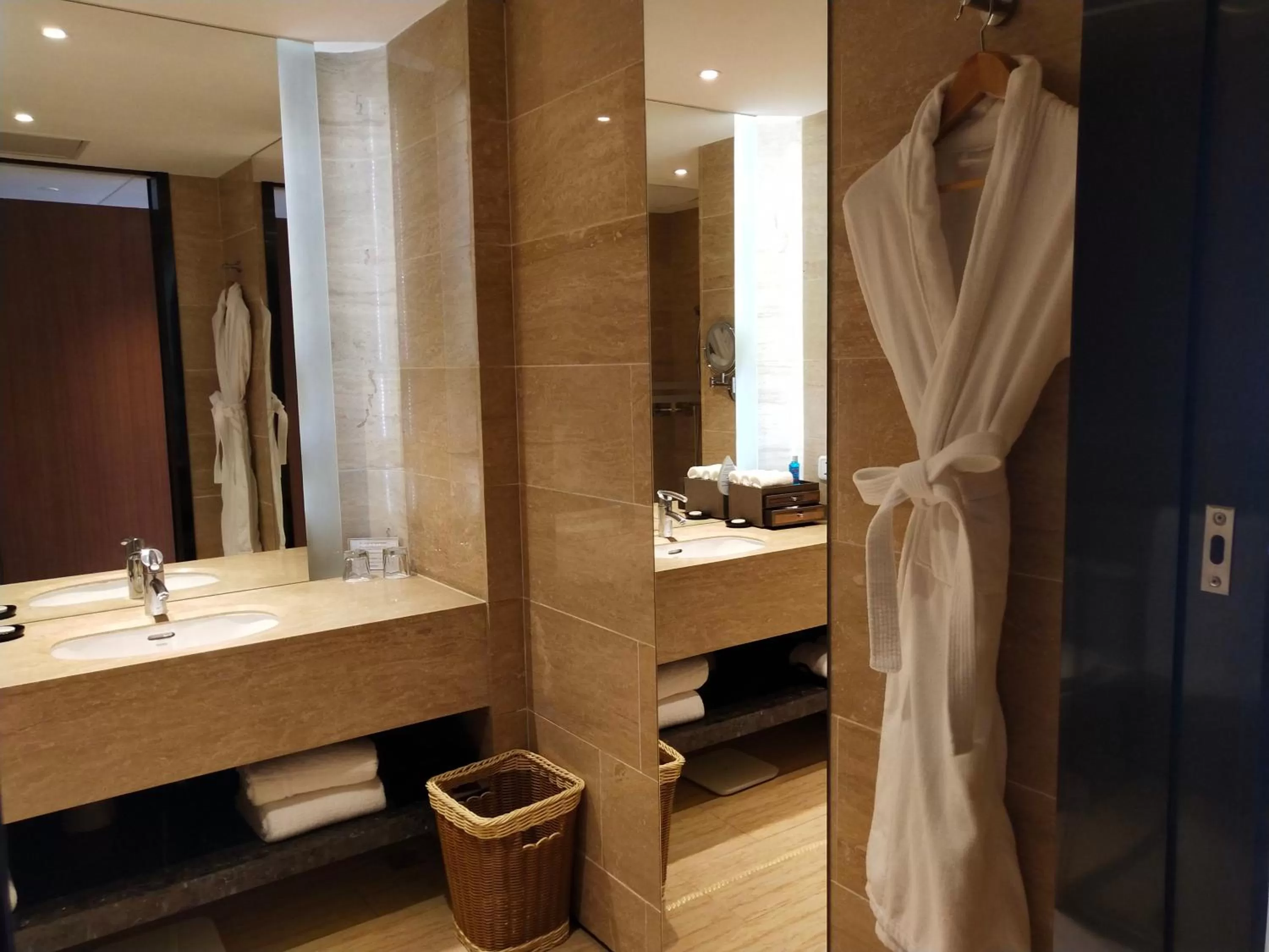 Bathroom in Marco Polo Parkside, Beijing