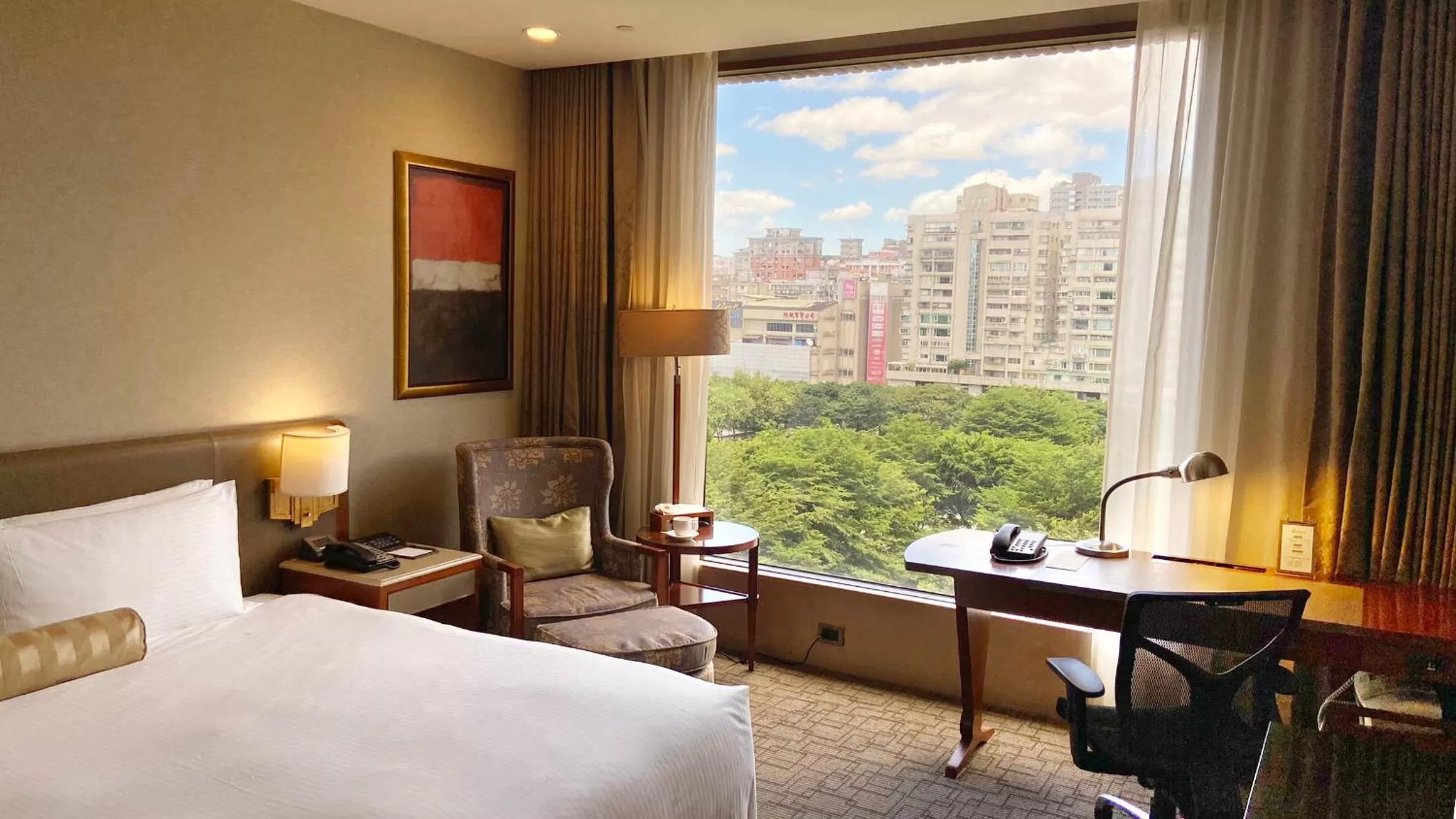 Photo of the whole room, Bed in San Want Residences Taipei