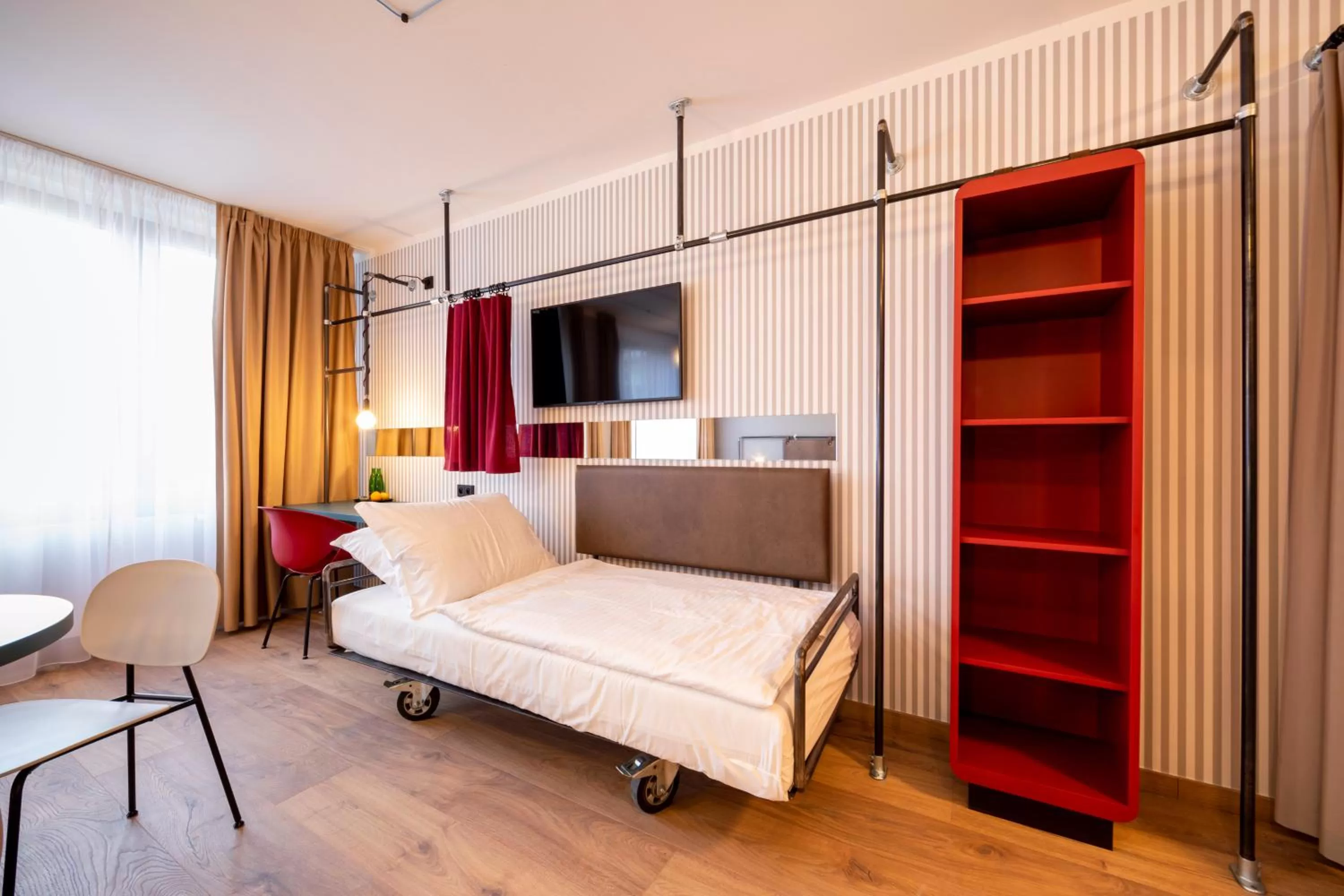 TV and multimedia, Bed in Miss Sophie's Downtown