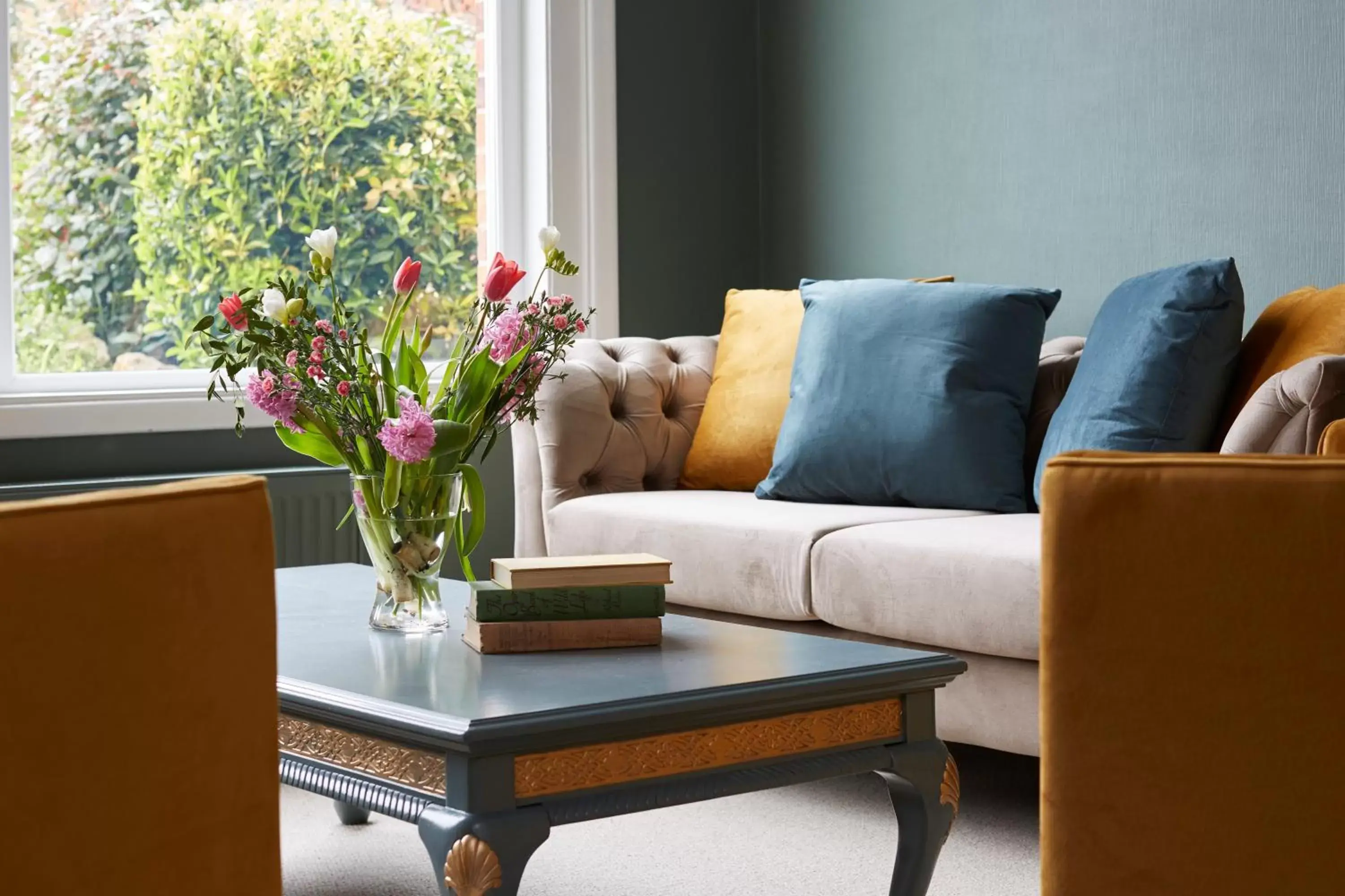 Living room, Seating Area in Sentry Mead Hotel