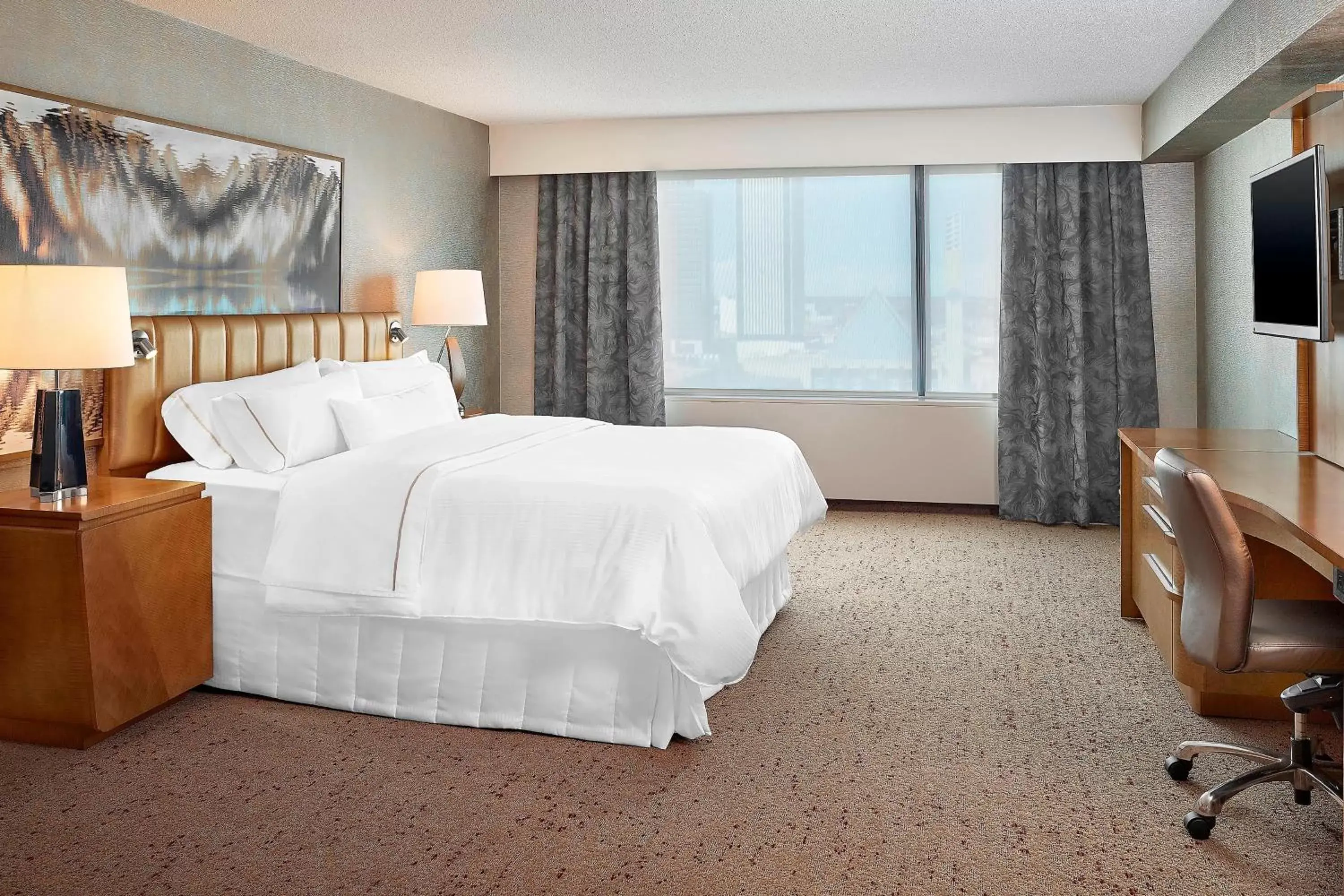 Photo of the whole room, Bed in The Westin Edmonton