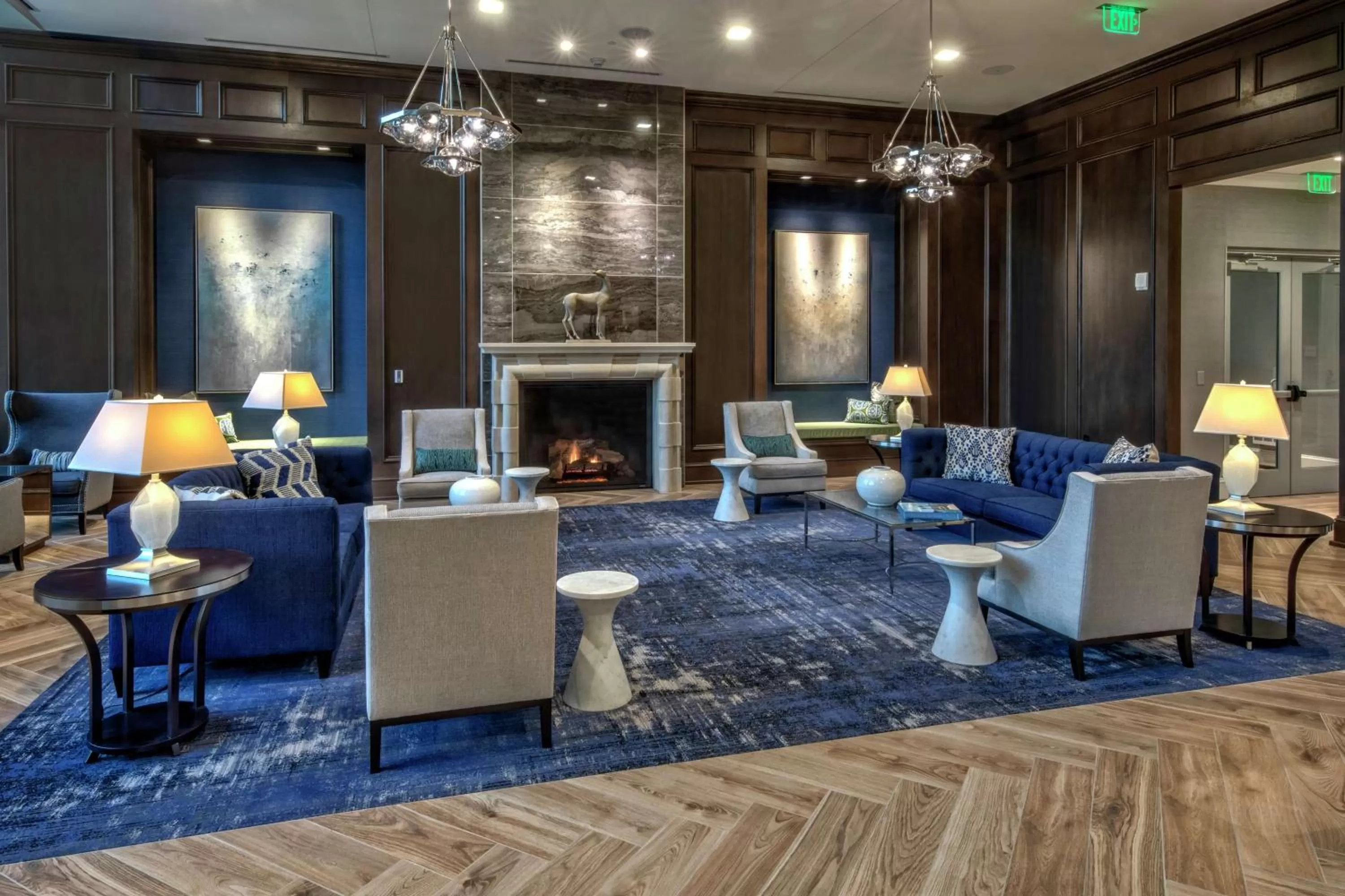 Lobby or reception in Hilton Nashville Green Hills