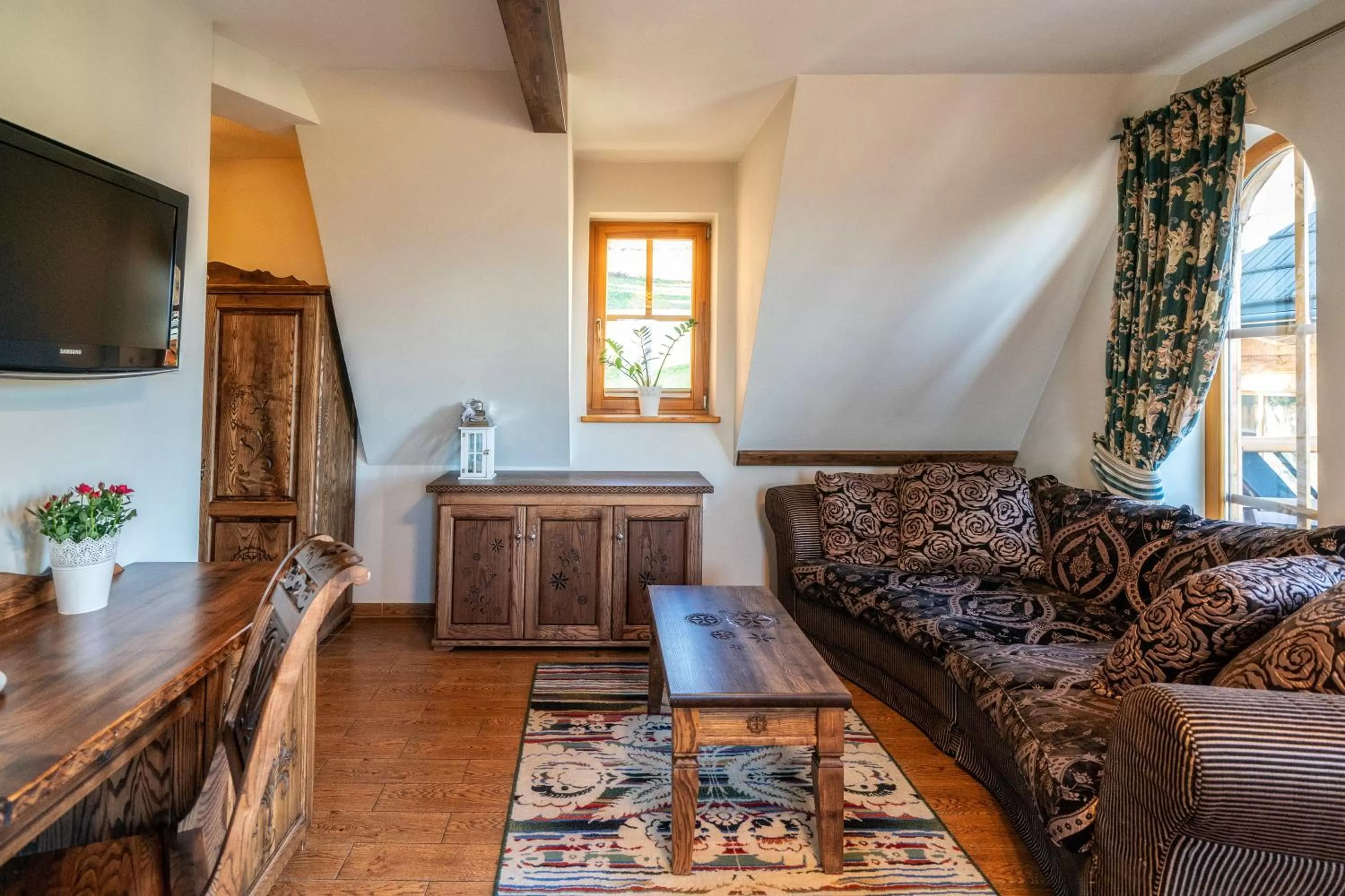 TV and multimedia in Butorowy Dwór