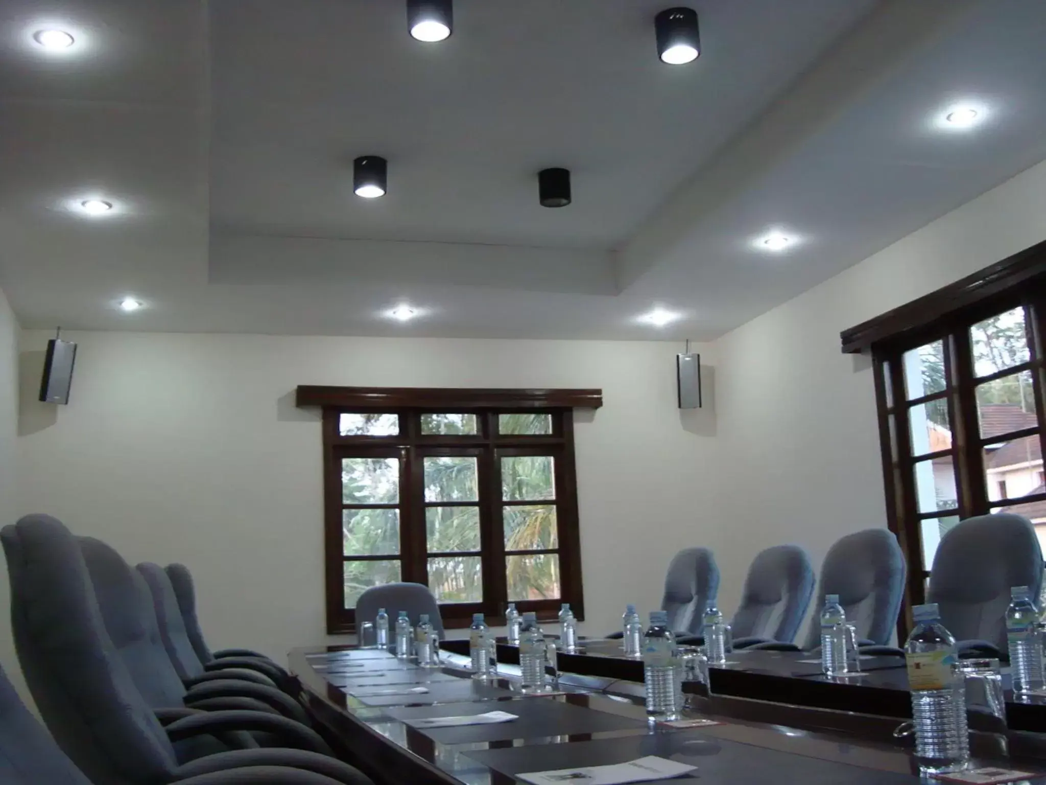 Meeting/conference room in Jinja Nile Resort