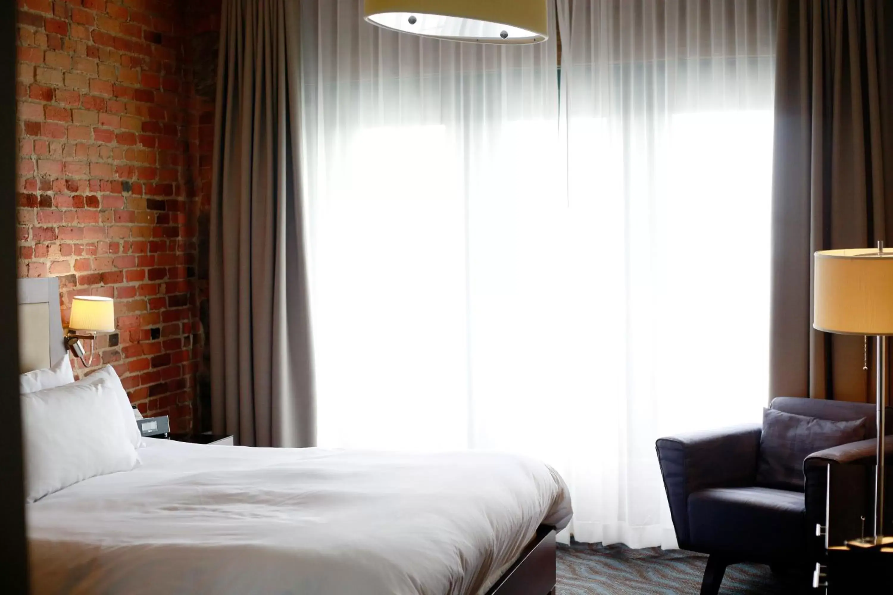 Bedroom, Bed in Hotel Nelligan