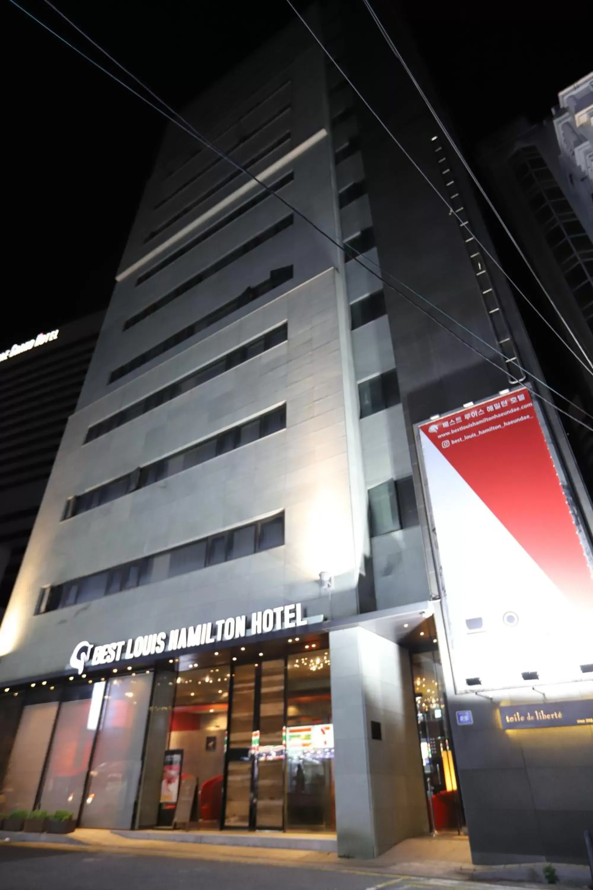 Facade/entrance, Property Building in Best Louis Hamilton Hotel Haeundae