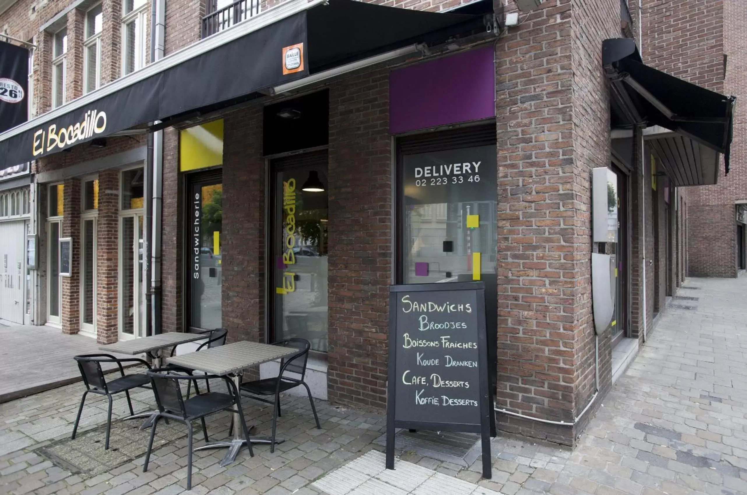 Restaurant/places to eat in easyHotel Brussels City Centre