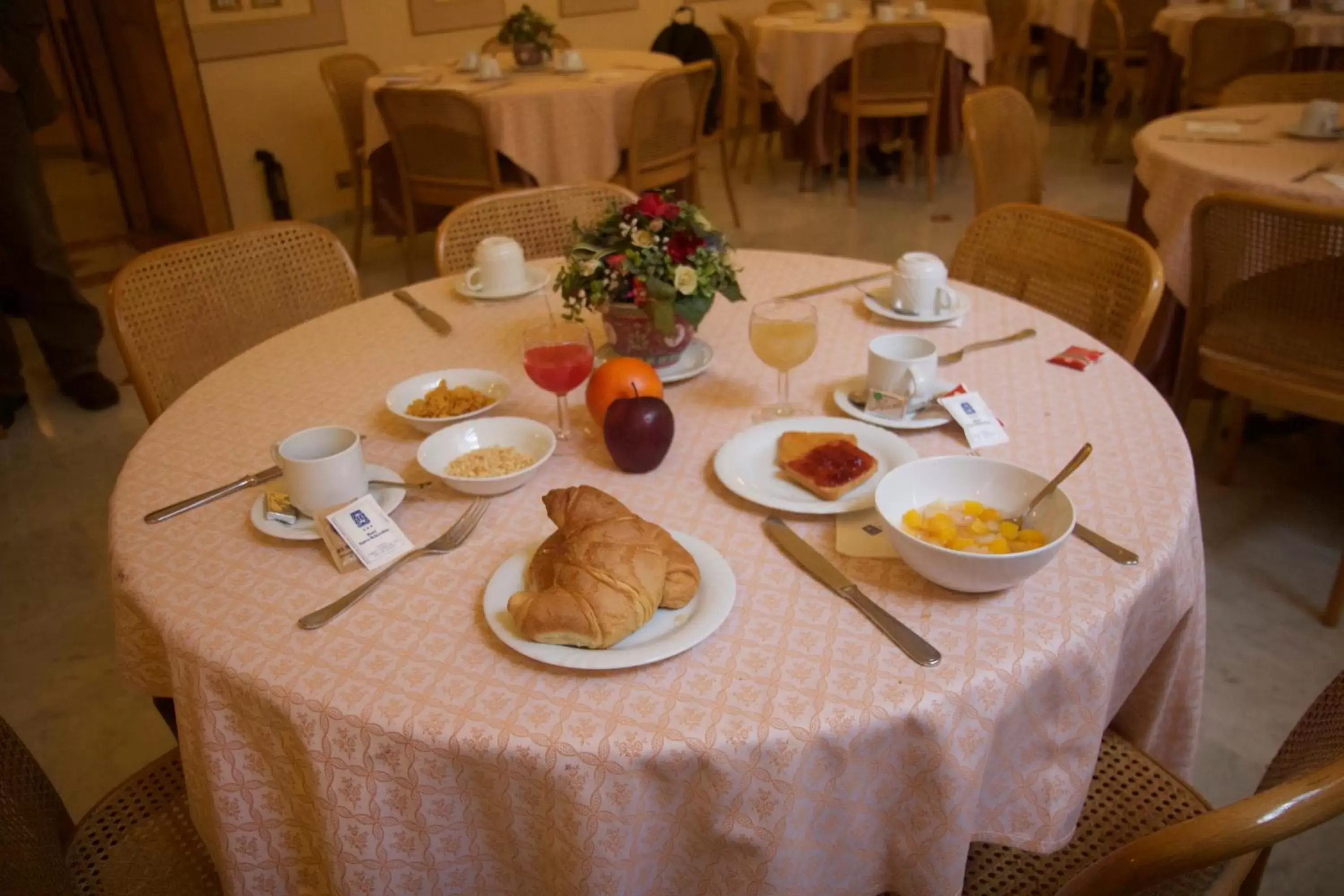 Breakfast, Restaurant/Places to Eat in Hotel Nuovo Rebecchino