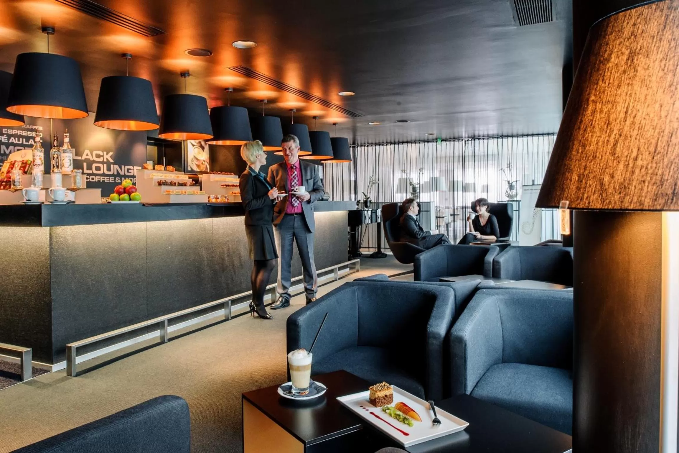 Restaurant/places to eat in Congress Hotel Mercure Nürnberg an der Messe