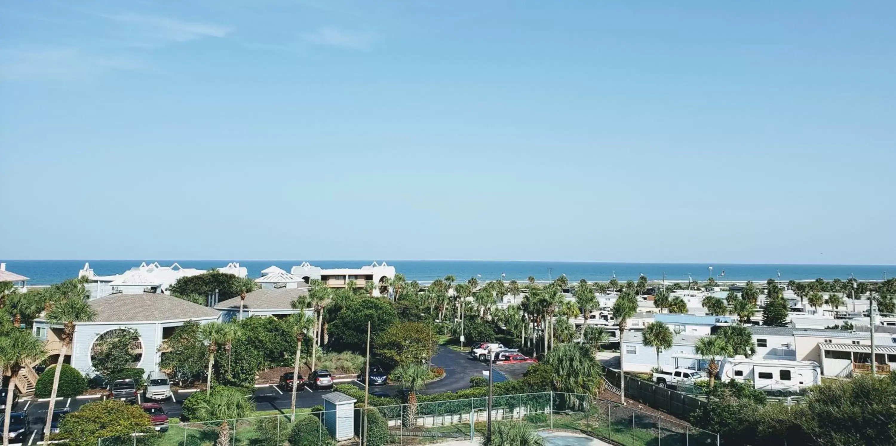 Bird's-eye View in Hibiscus Oceanfront Resort