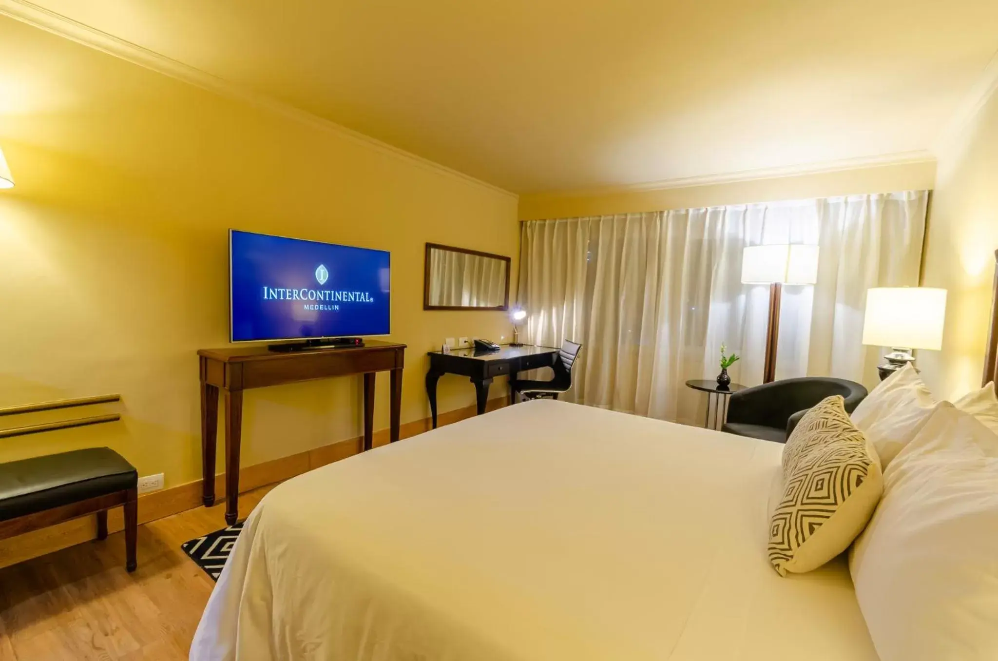 Photo of the whole room, TV/Entertainment Center in Hotel Intercontinental Medellín, an IHG Hotel