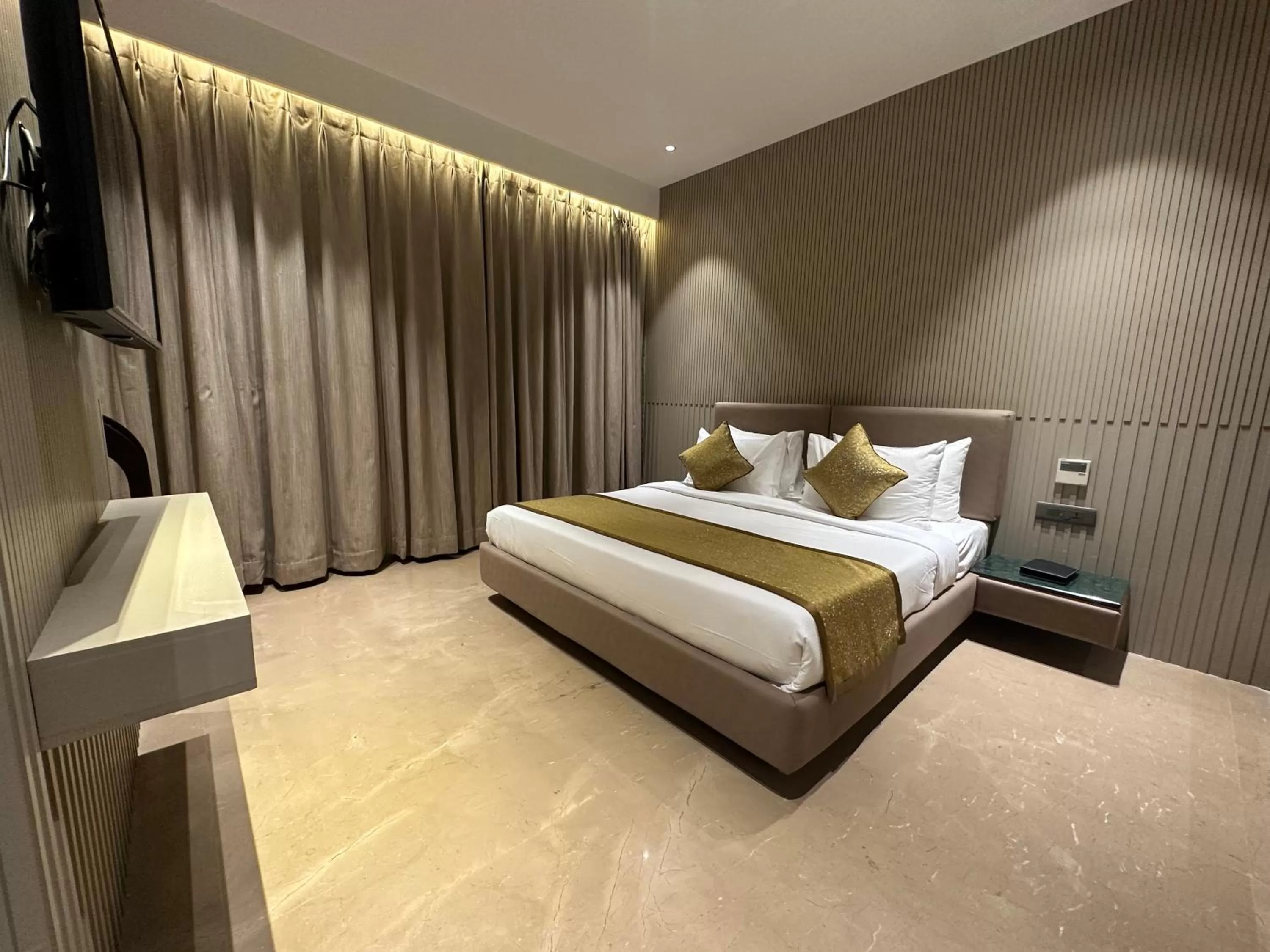 Bedroom, Bed in Hotel Bawa Udaipur