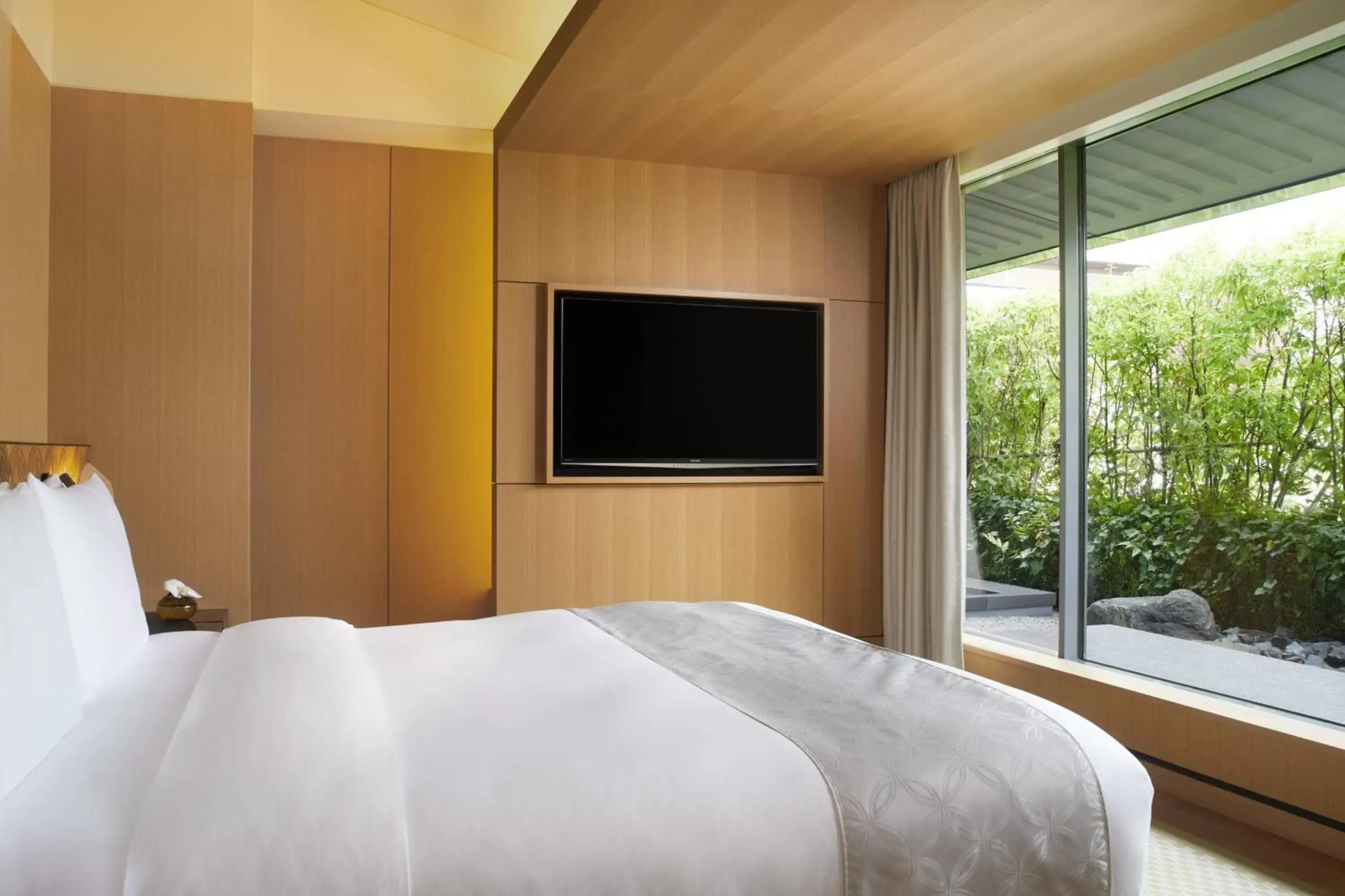 Bedroom, Bed in The Ritz-Carlton Kyoto