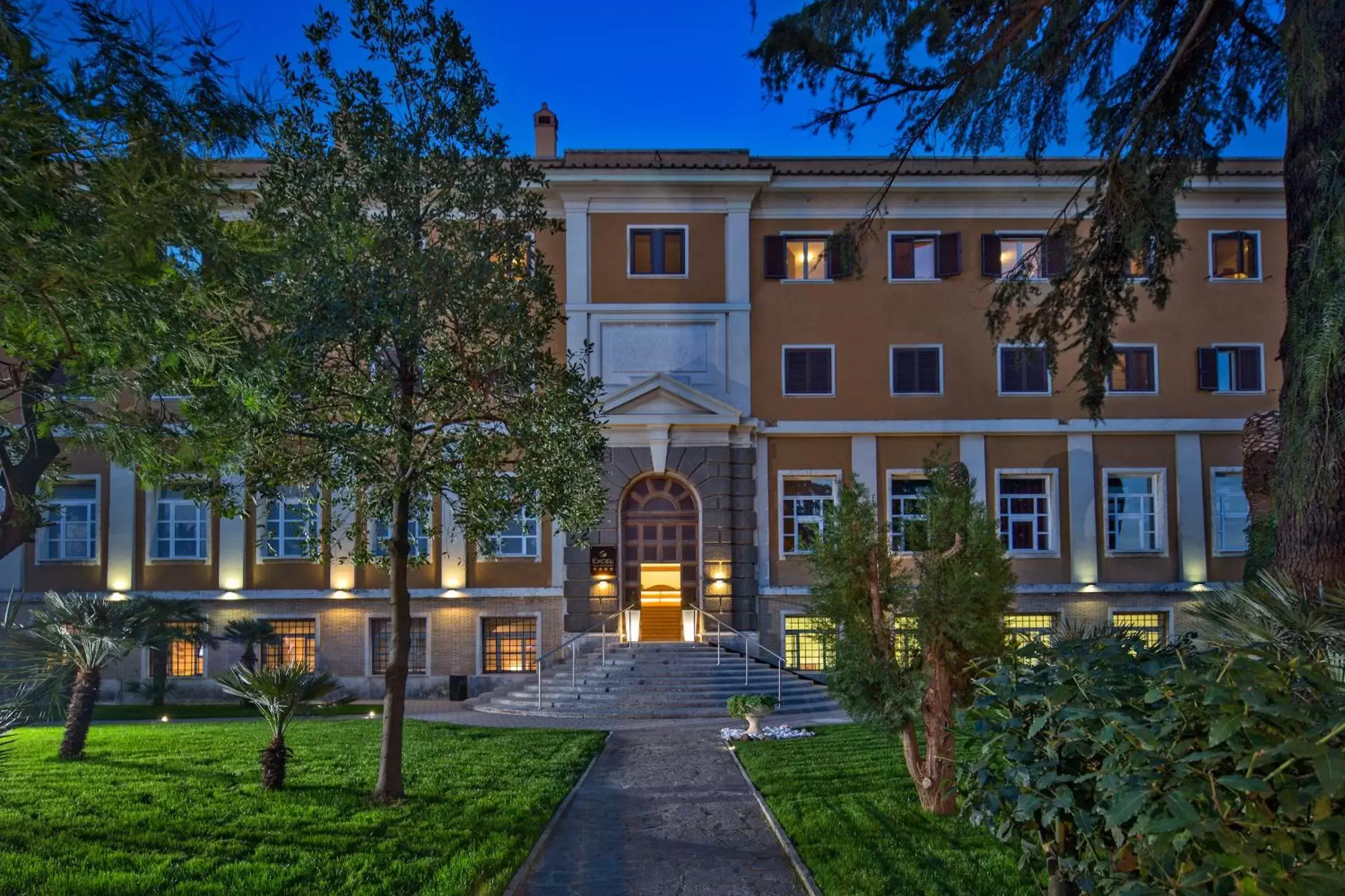 Facade/entrance, Property Building in Excel Roma Montemario