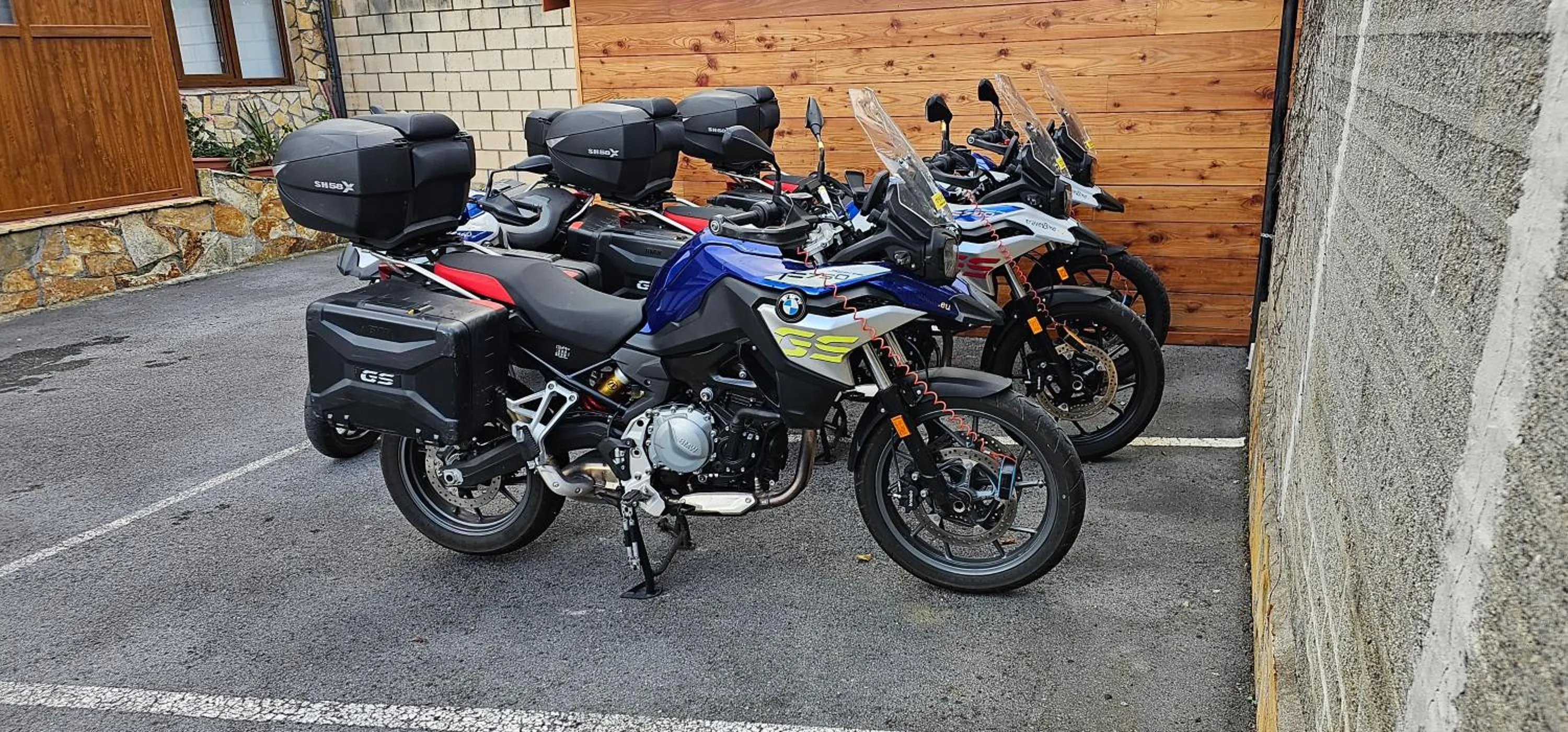 Parking in Hotel Artxanda Bilbao, Parking Gratuito en el Exterior Junto al Hotel