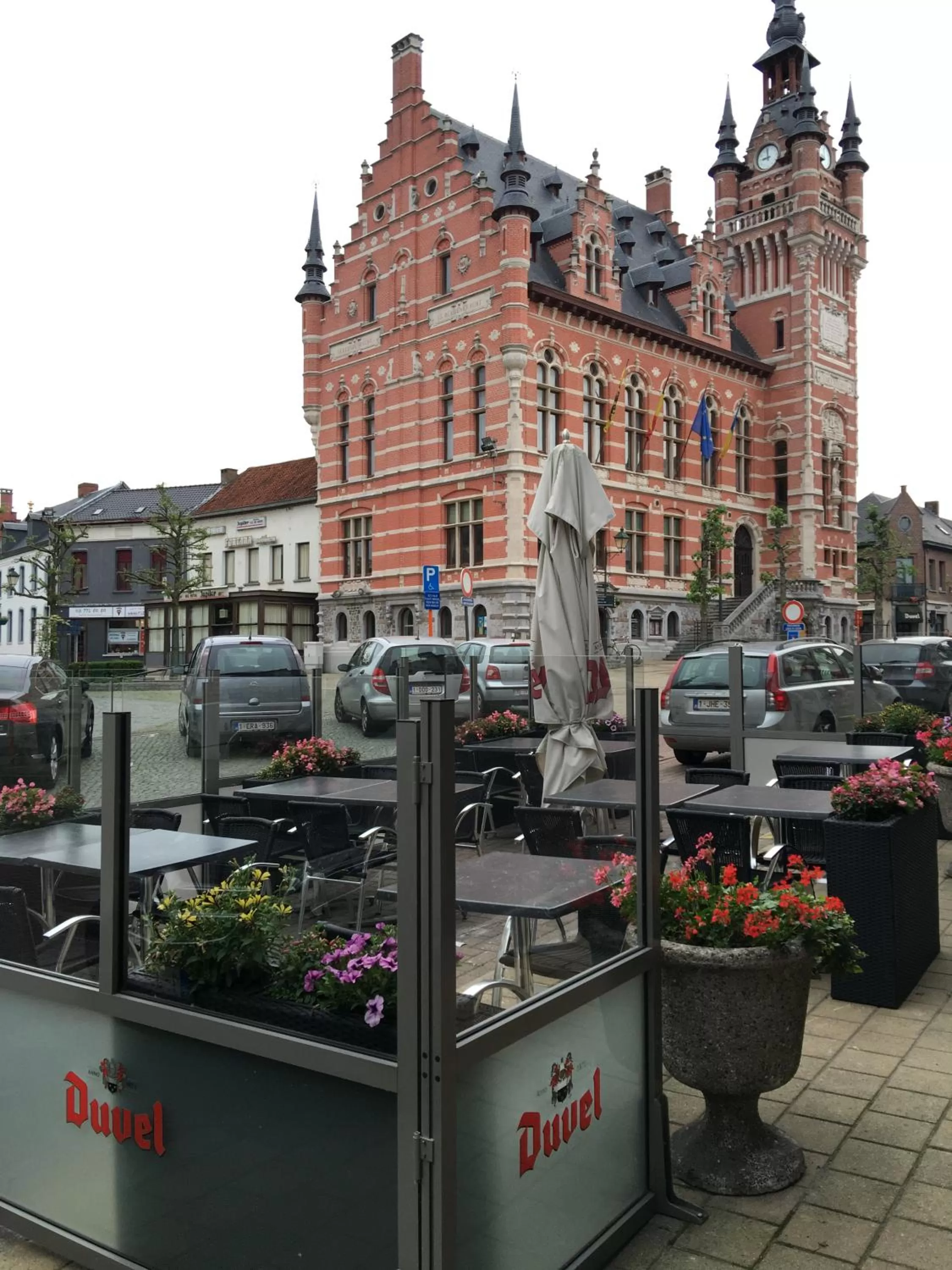 Property building in Hotel Temse