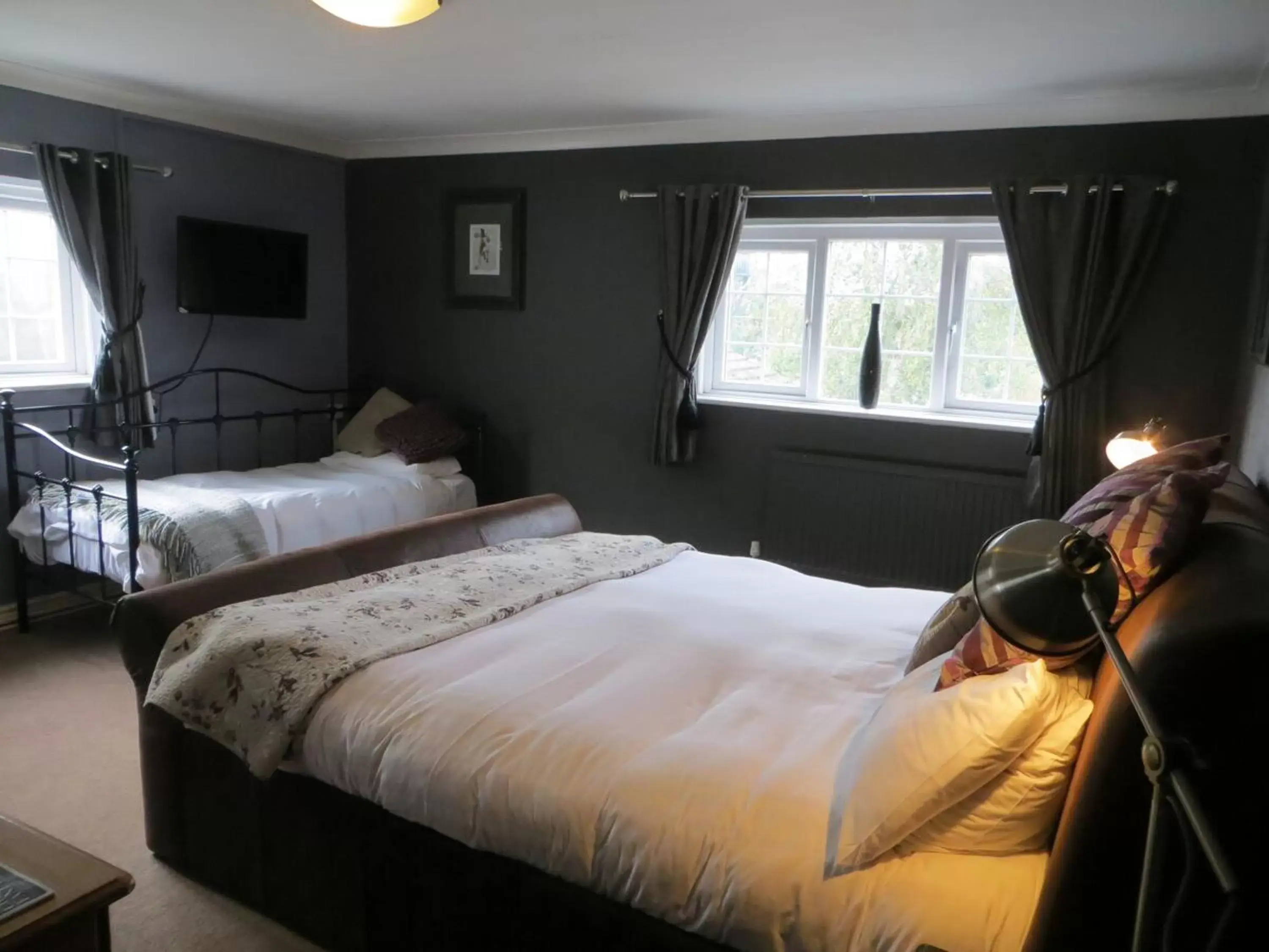 Bedroom, Bed in The Swan Accommodation Bridgnorth