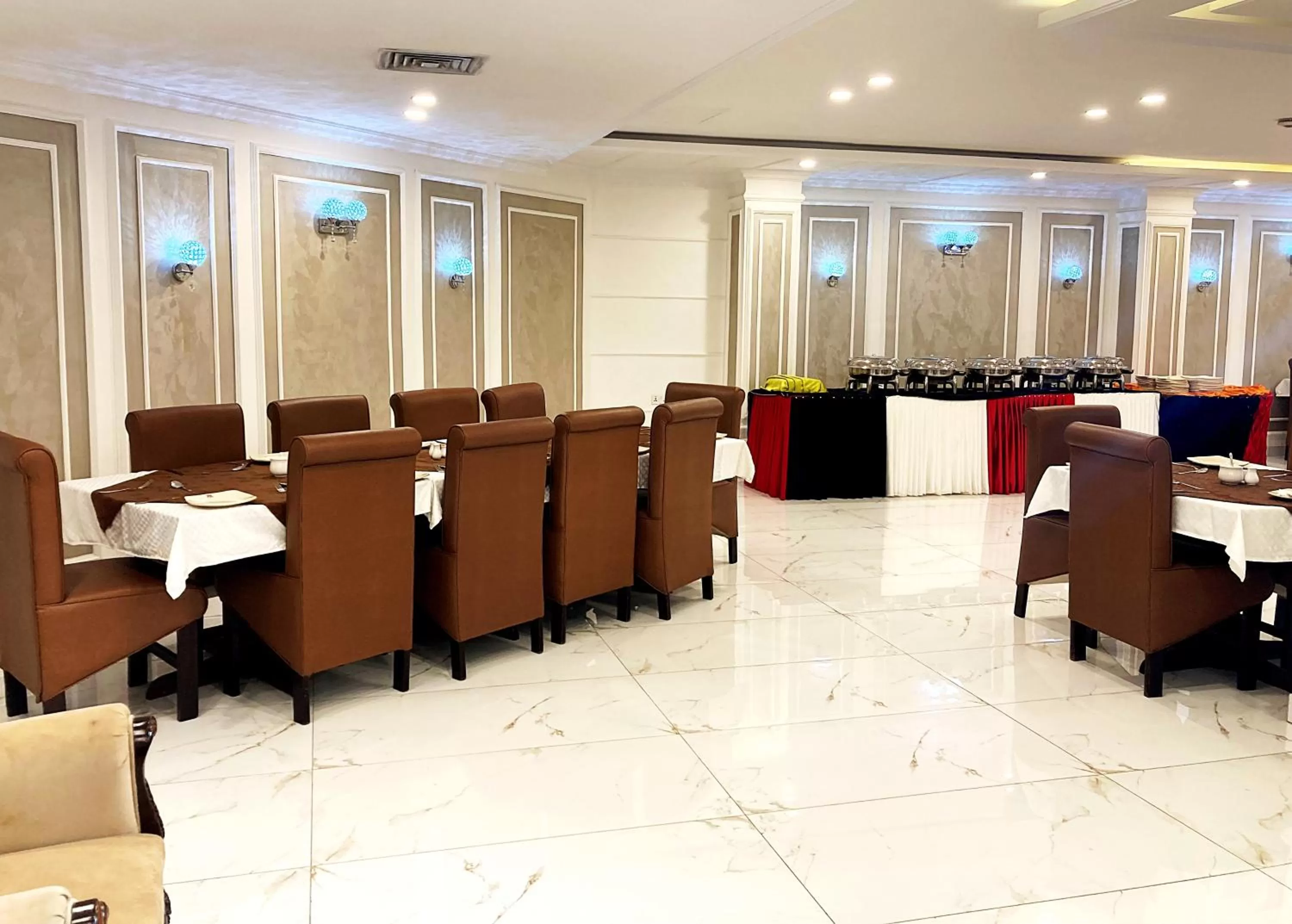 Hotel Akbar International