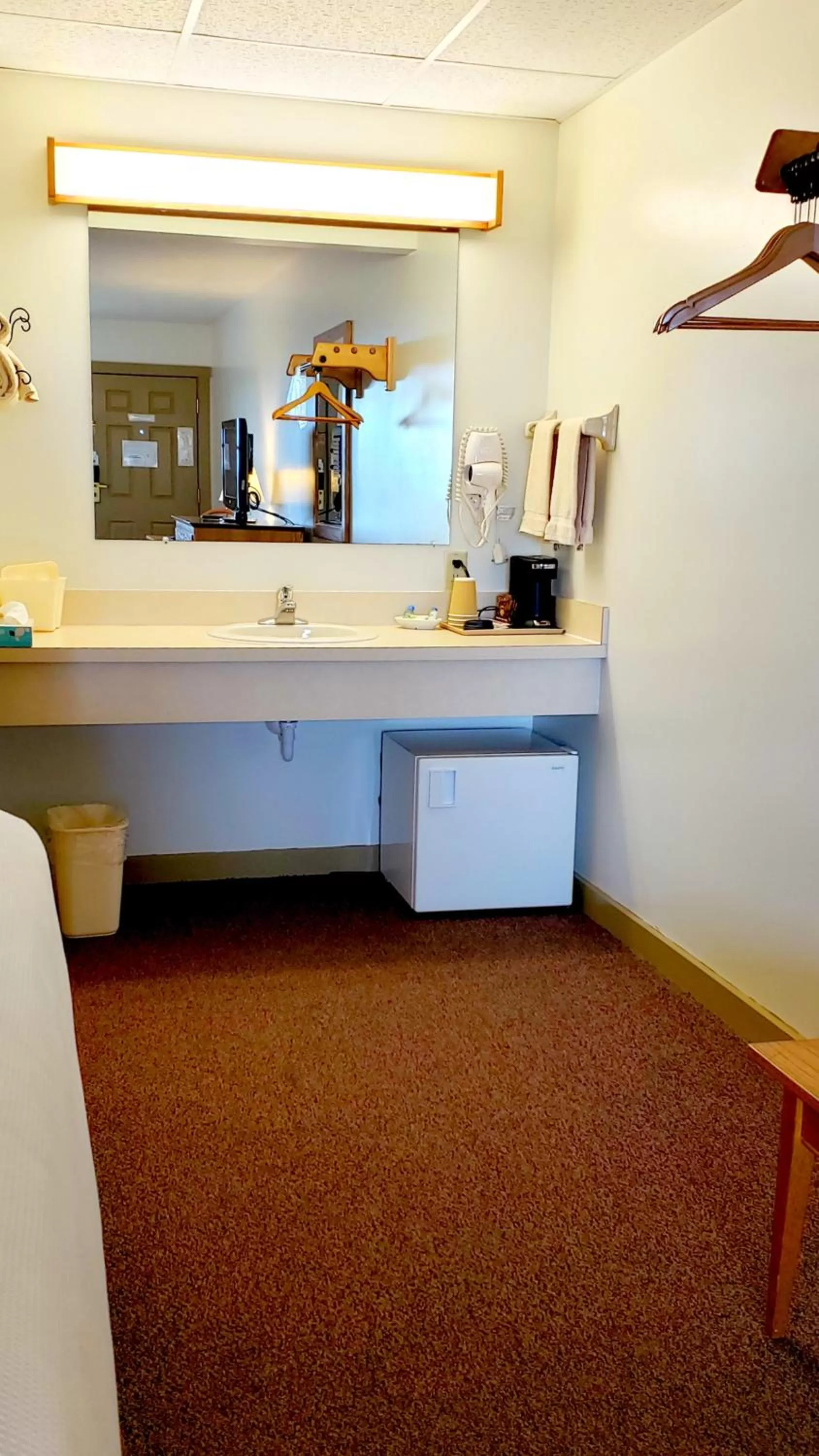 Photo of the whole room in Berlin Heritage Inn