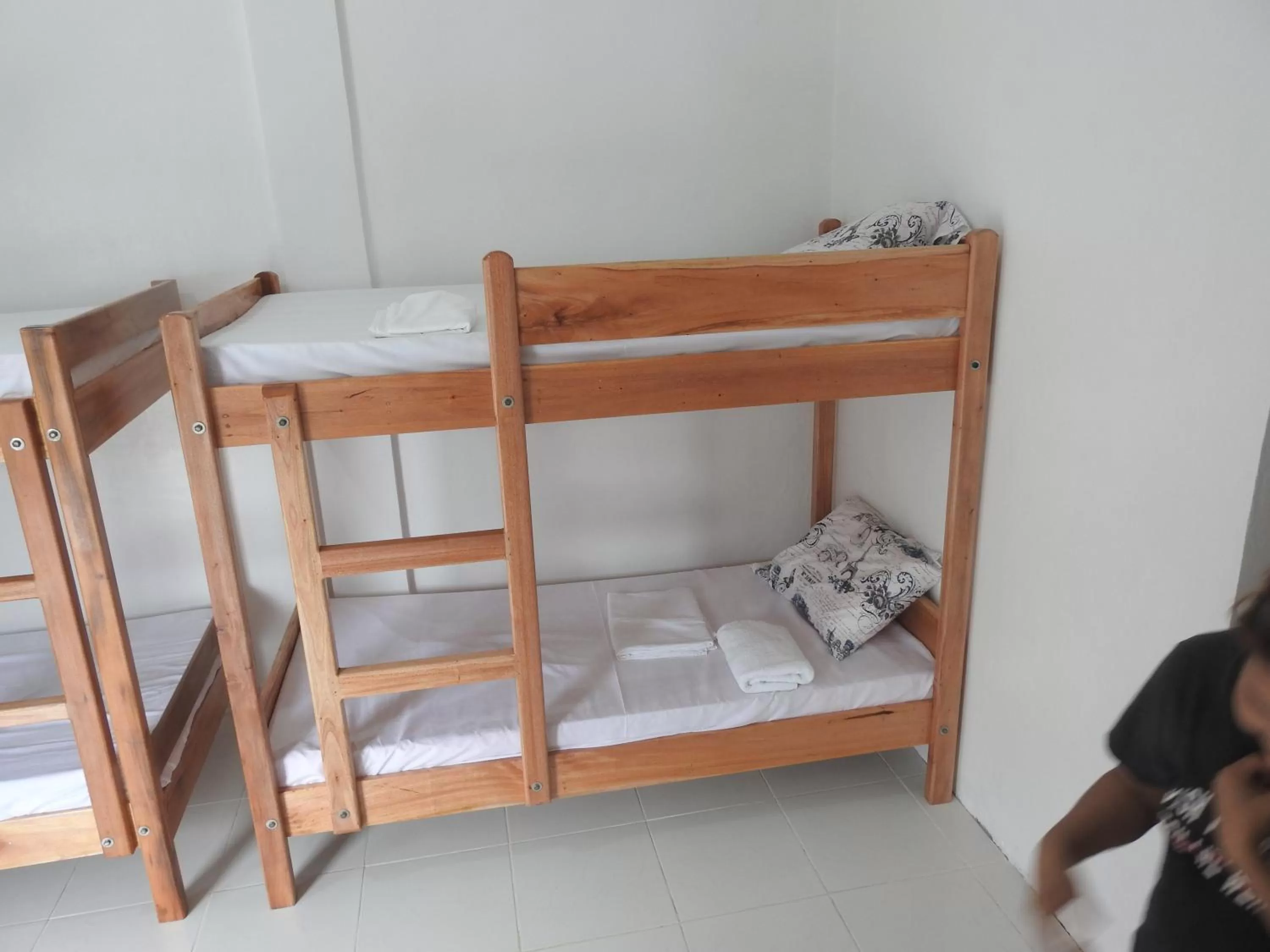 bunk bed in Pacifico Seaside Lodge