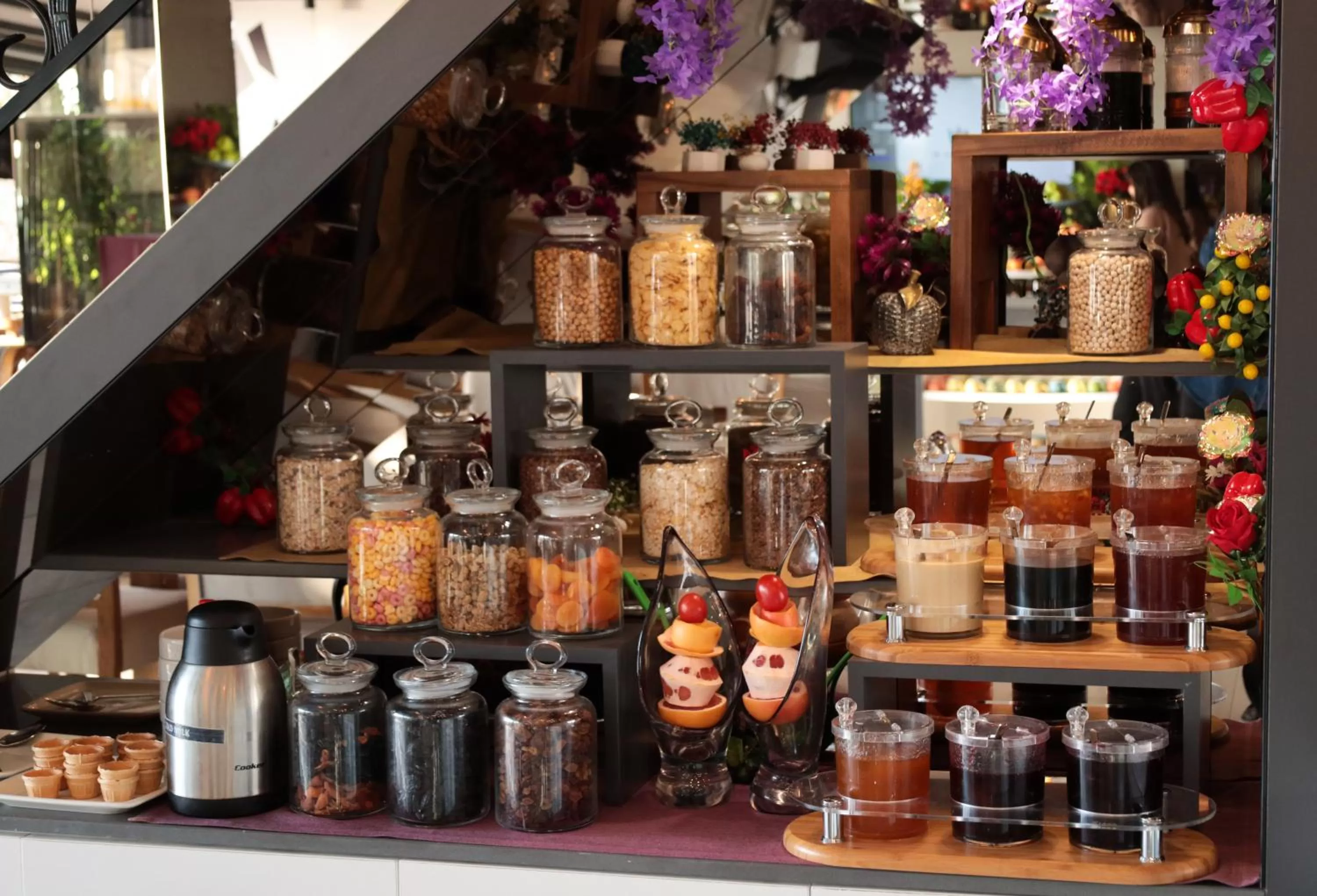 Buffet breakfast in Skalion Hotel