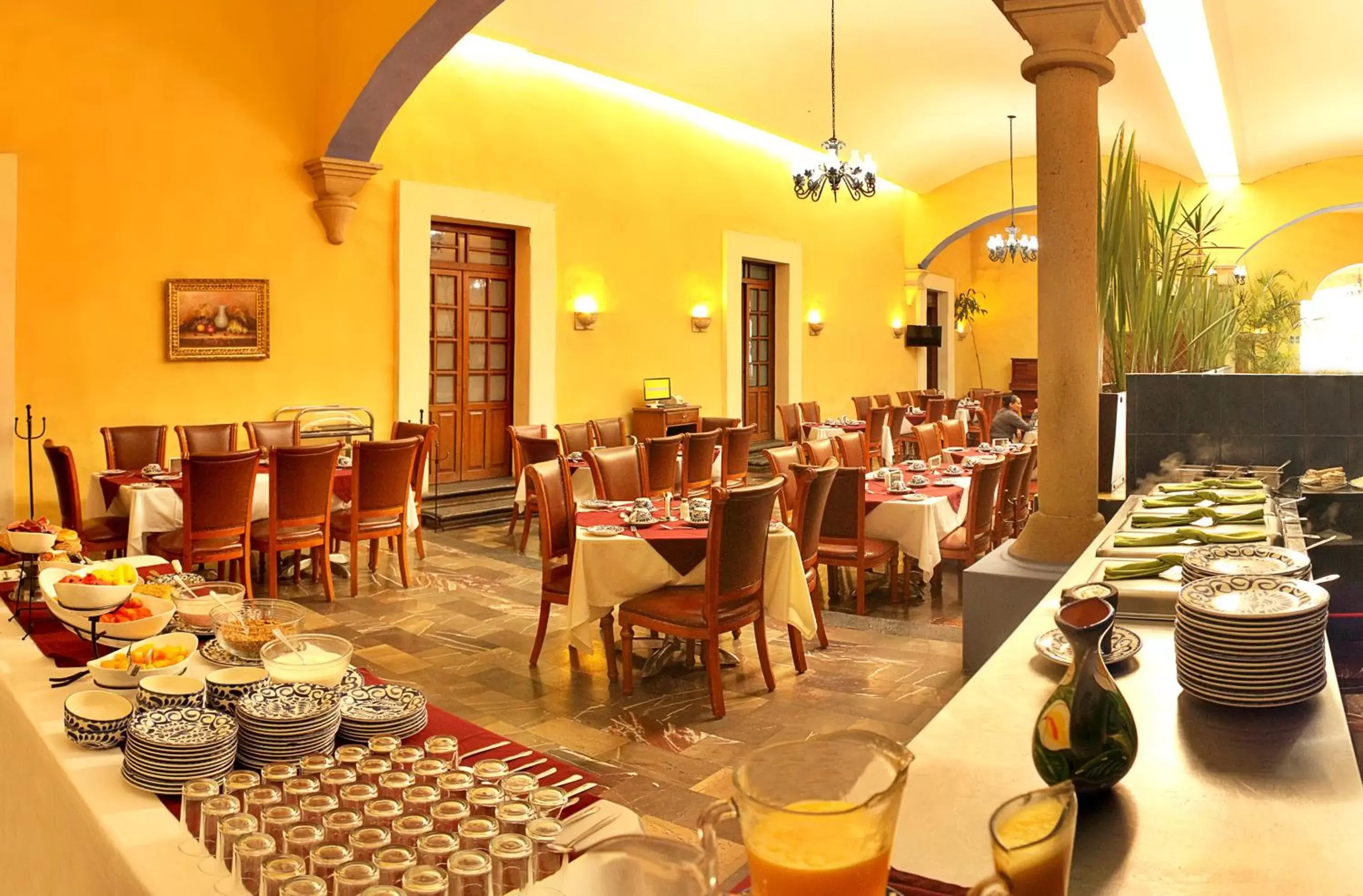 Restaurant/Places to Eat in Hotel Casa Real Tehuacan