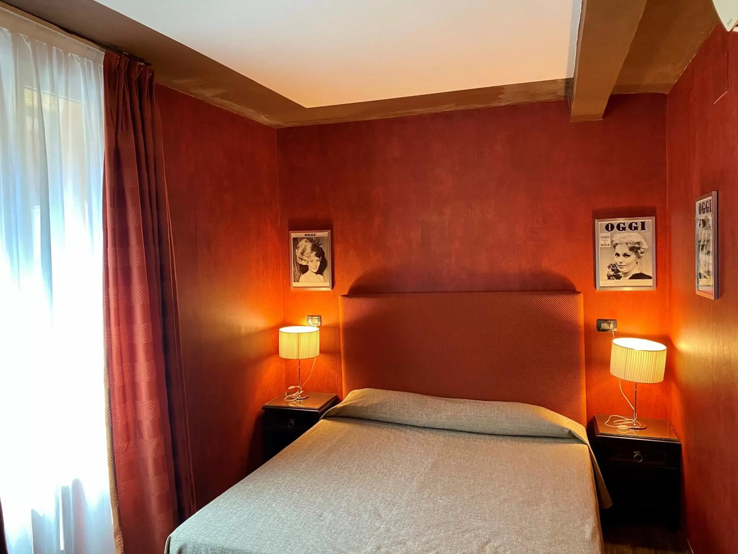 Bed in Hotel Il Guercino