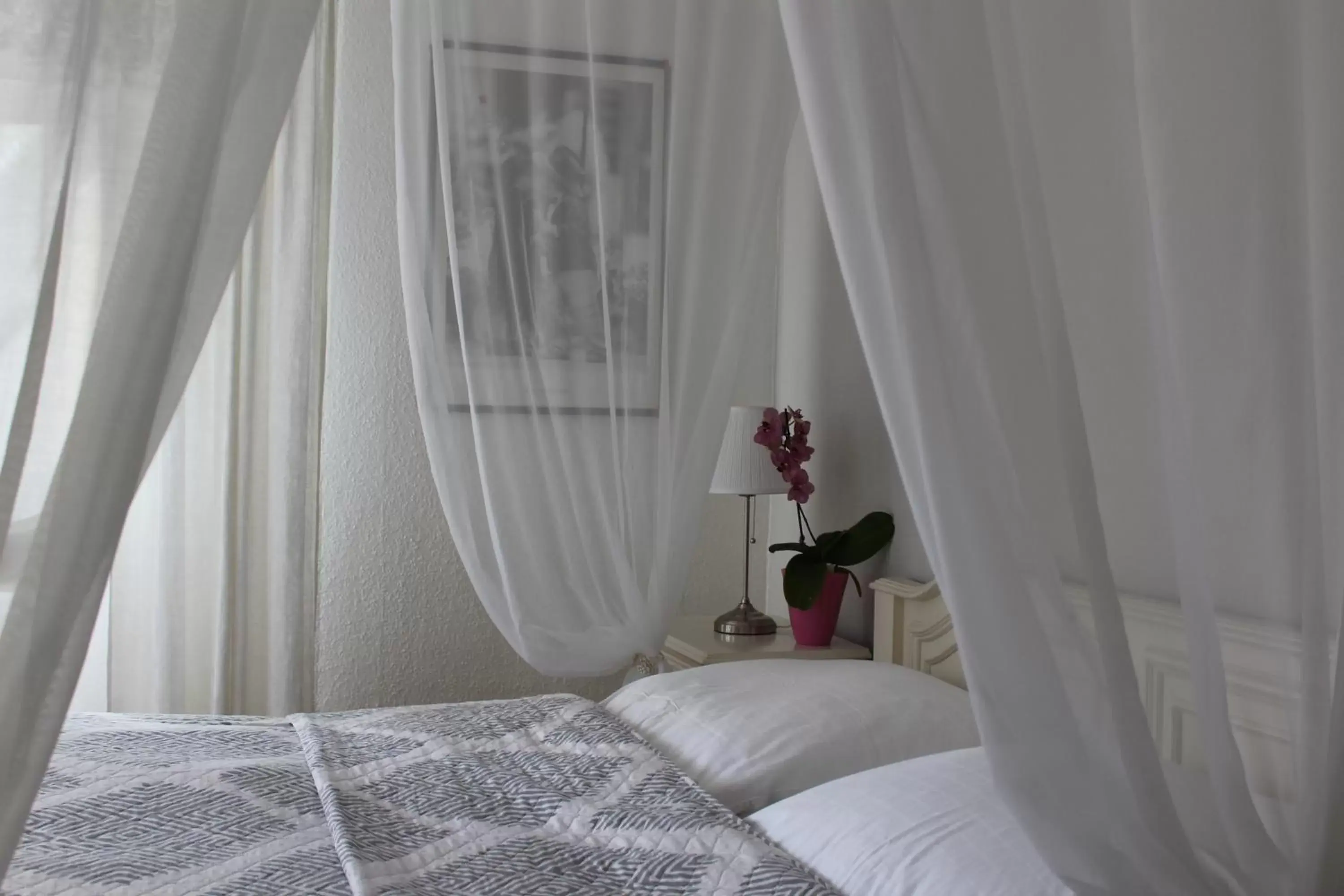 Double Room with Private Bathroom in Hotel Simonis Double Room with Private Bathroom in Hotel Simonis