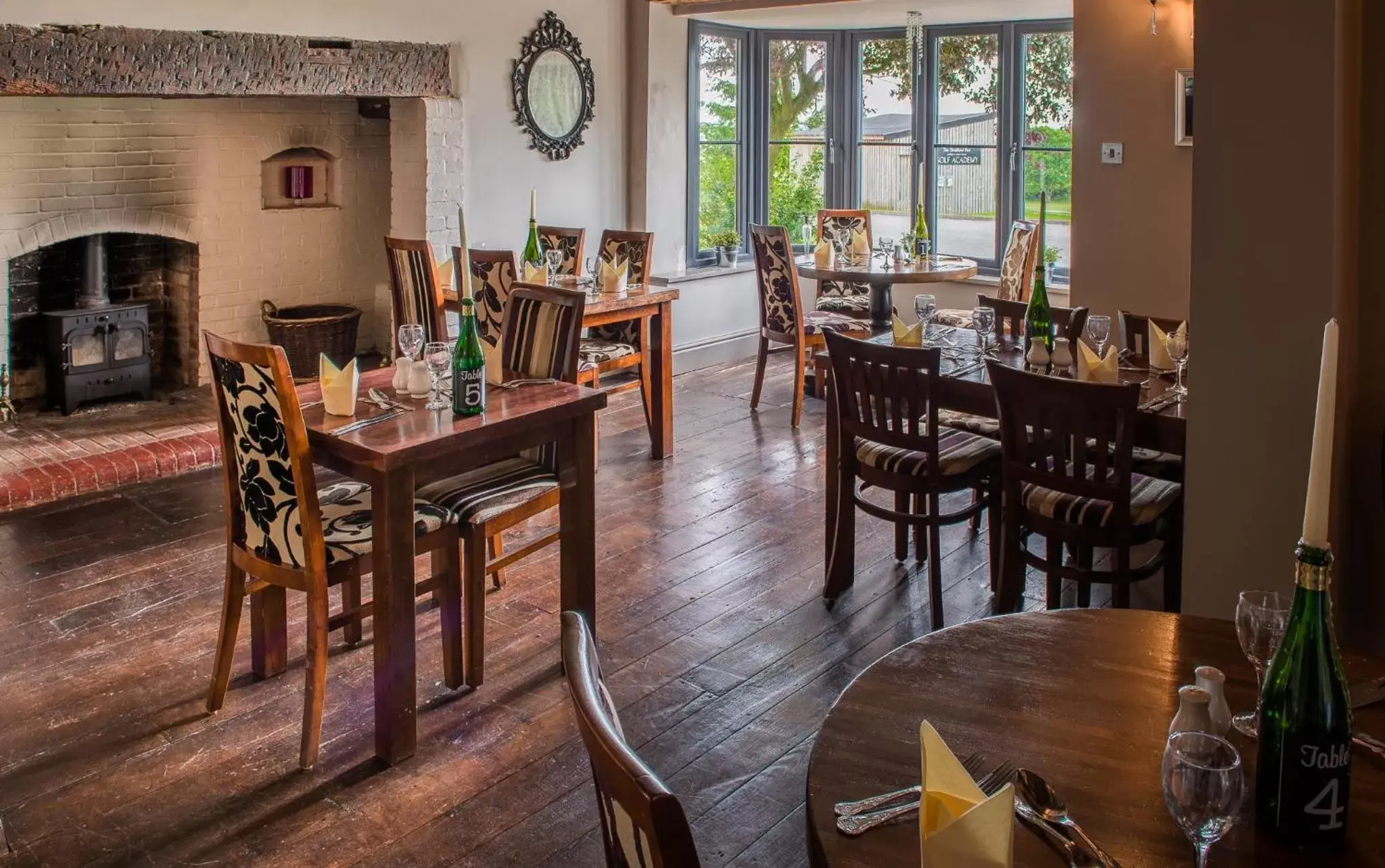 Food and drinks, Restaurant/Places to Eat in The Stratford Park Hotel & Golf Club