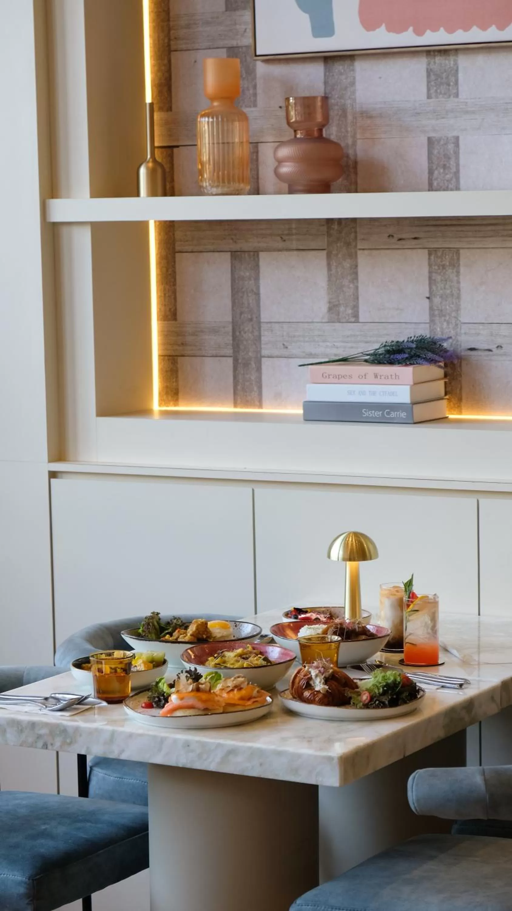 Restaurant/places to eat in AMI Suites - Arte Mont Kiara