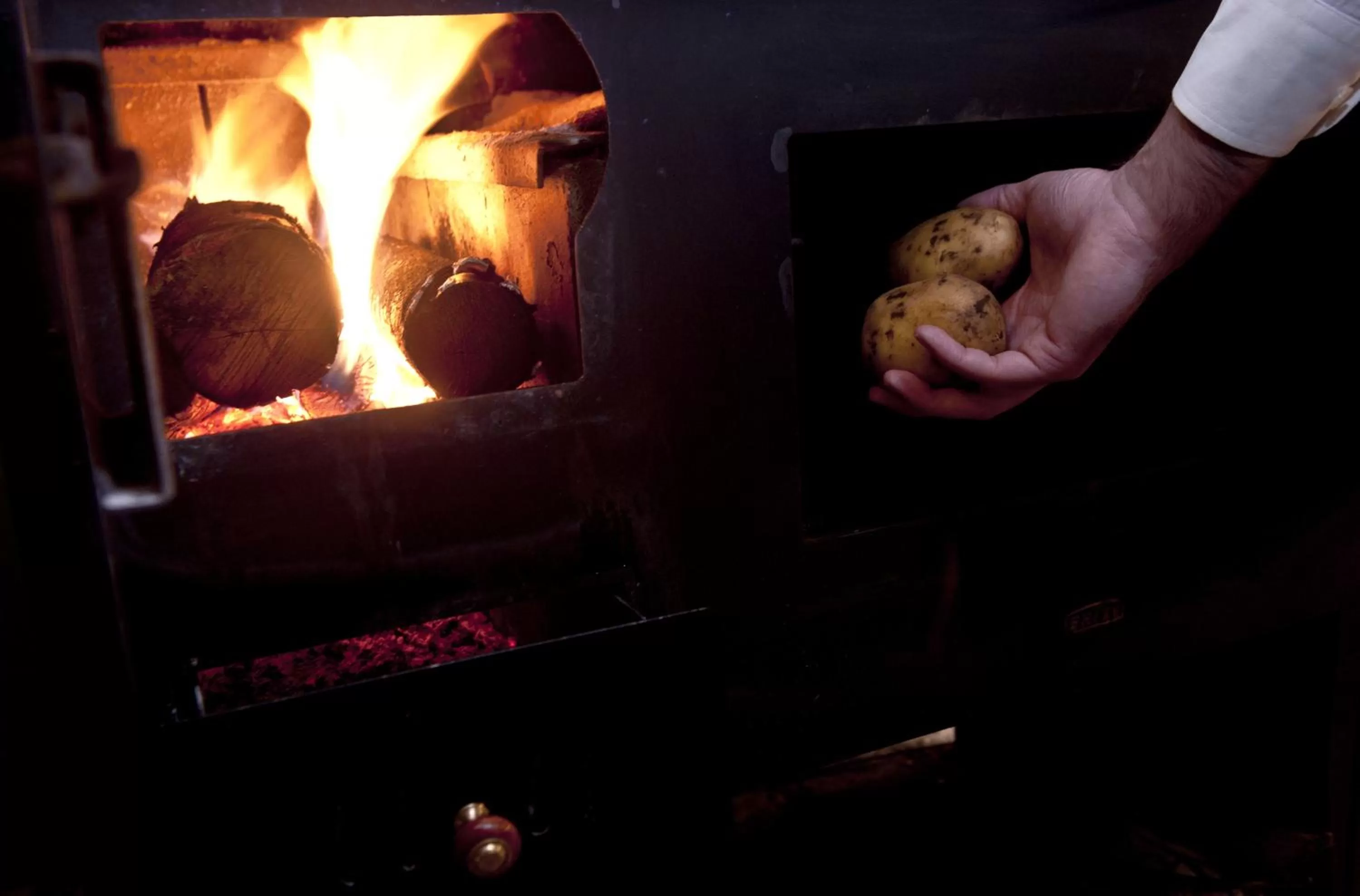 Restaurant/places to eat in Hotel Crnogorska Kuća