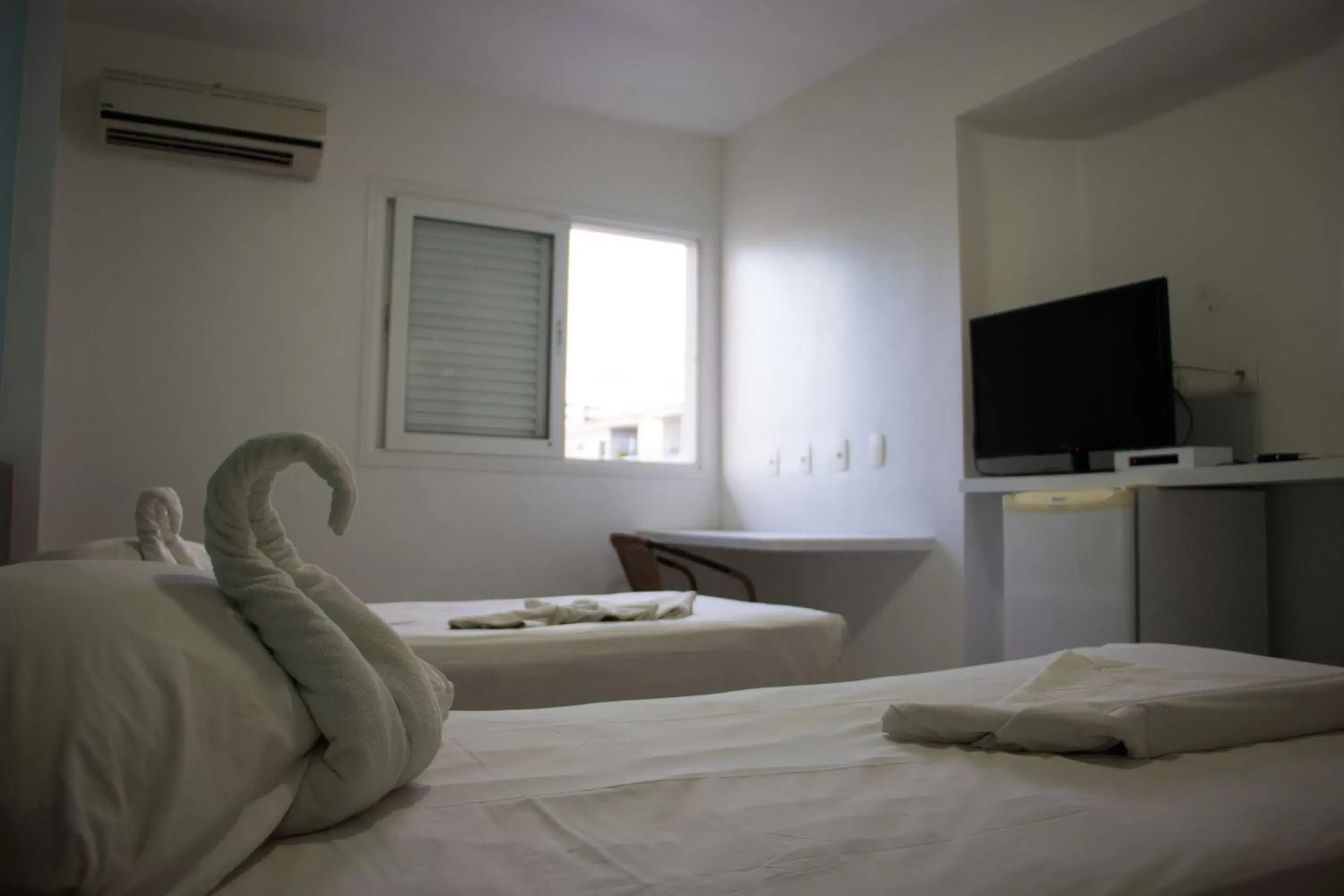 Bedroom, Bed in Hotel Des Basques