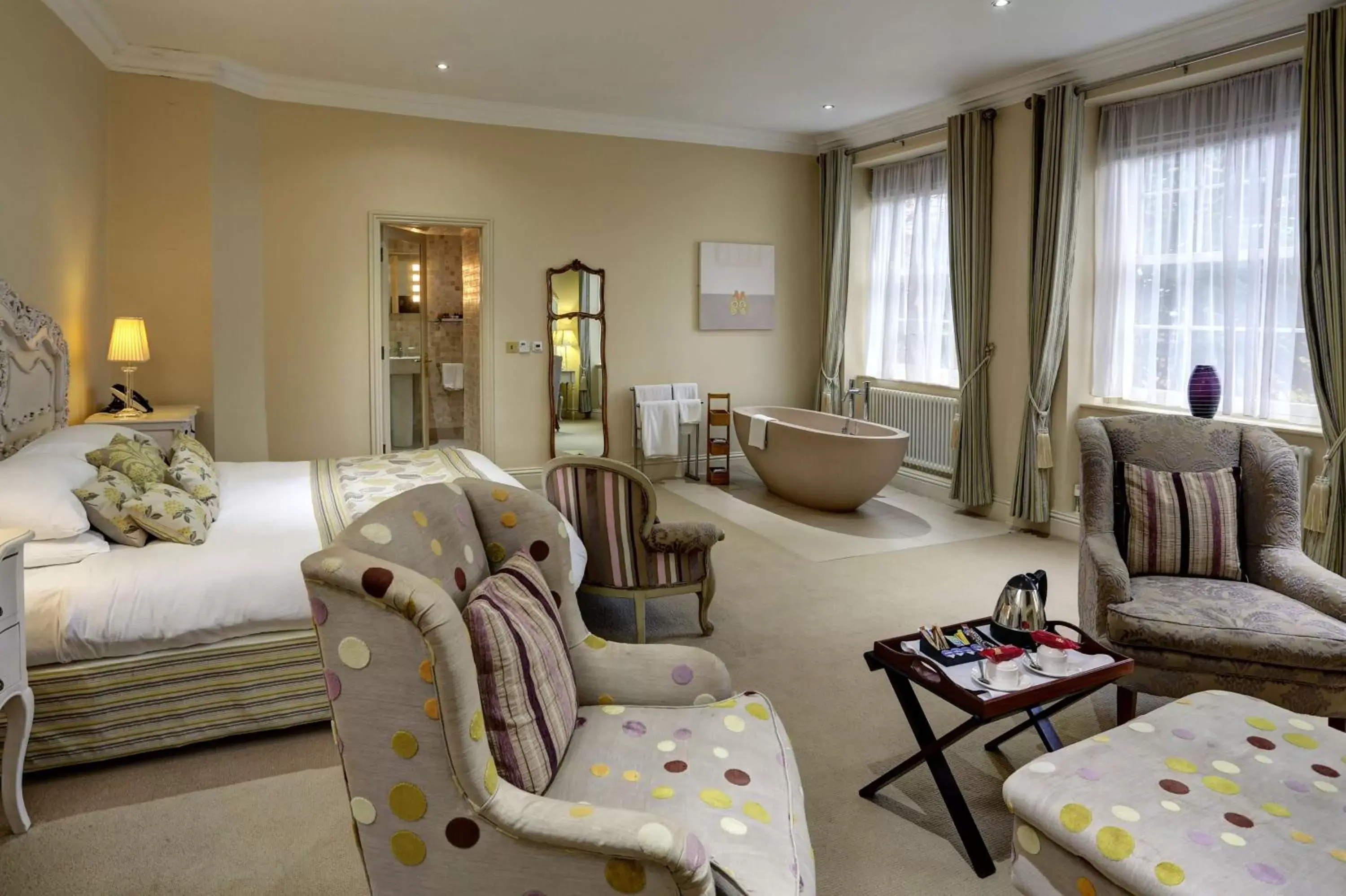 Bedroom, Seating Area in Best Western Plus Sheffield Mosborough Hall Hotel