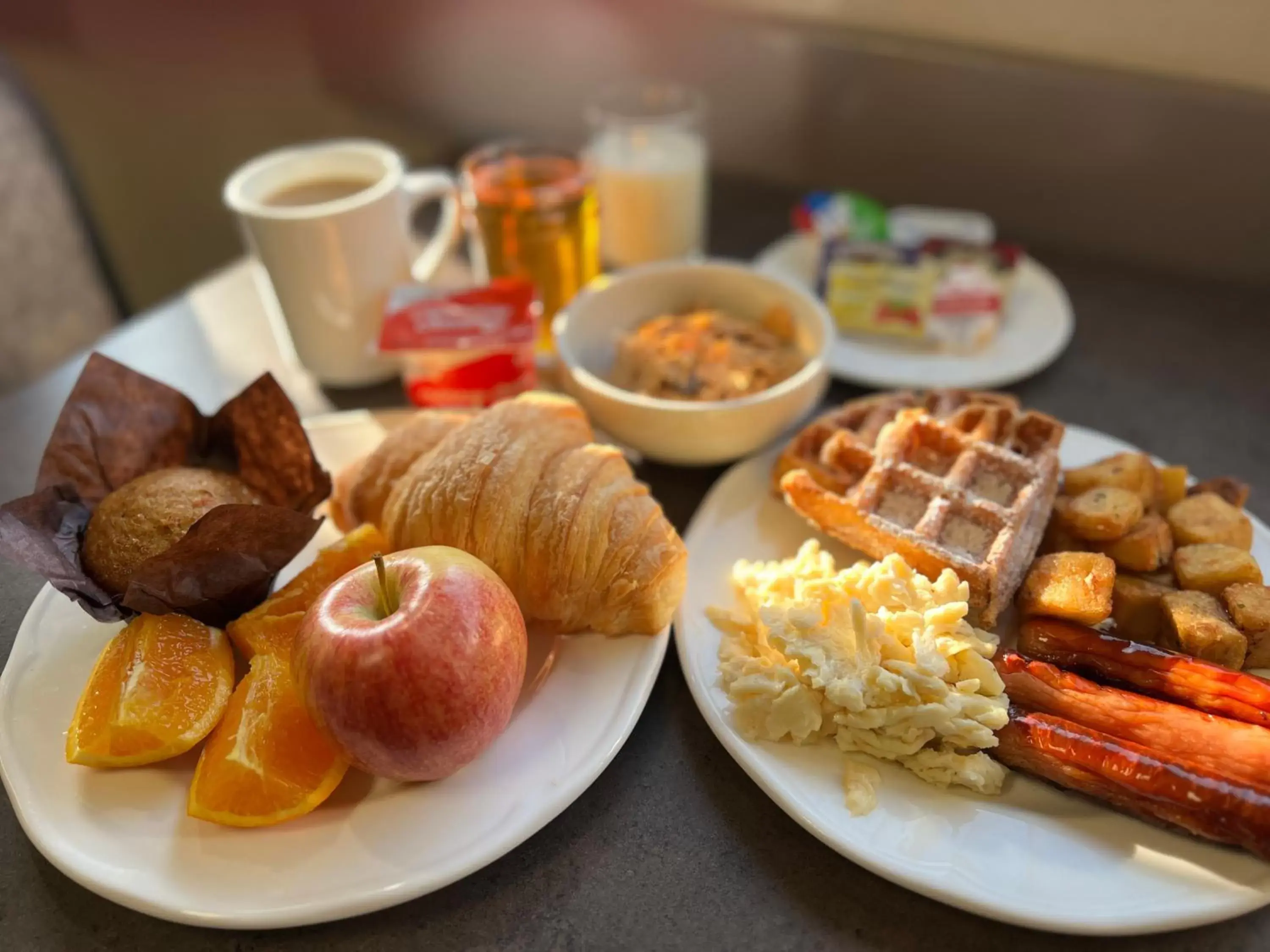 Breakfast in Coast Swift Current Hotel