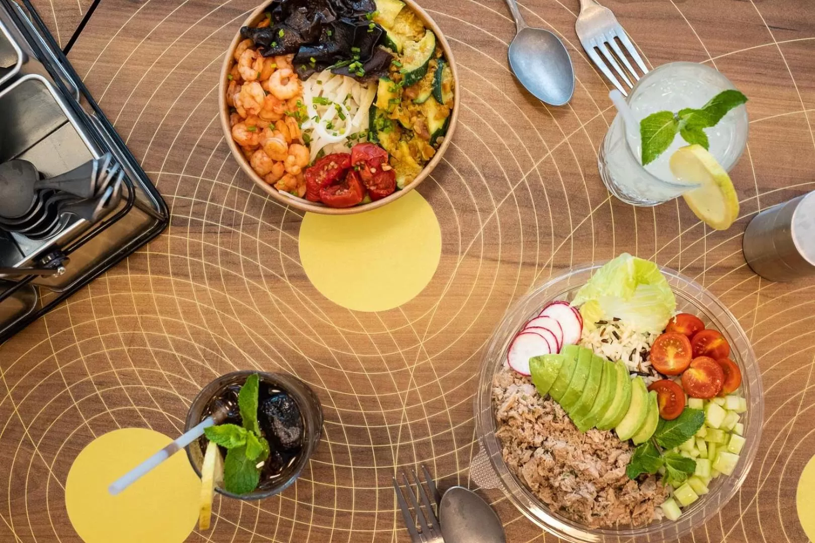 Restaurant/places to eat in ibis Styles Paris Meteor Avenue d'Italie