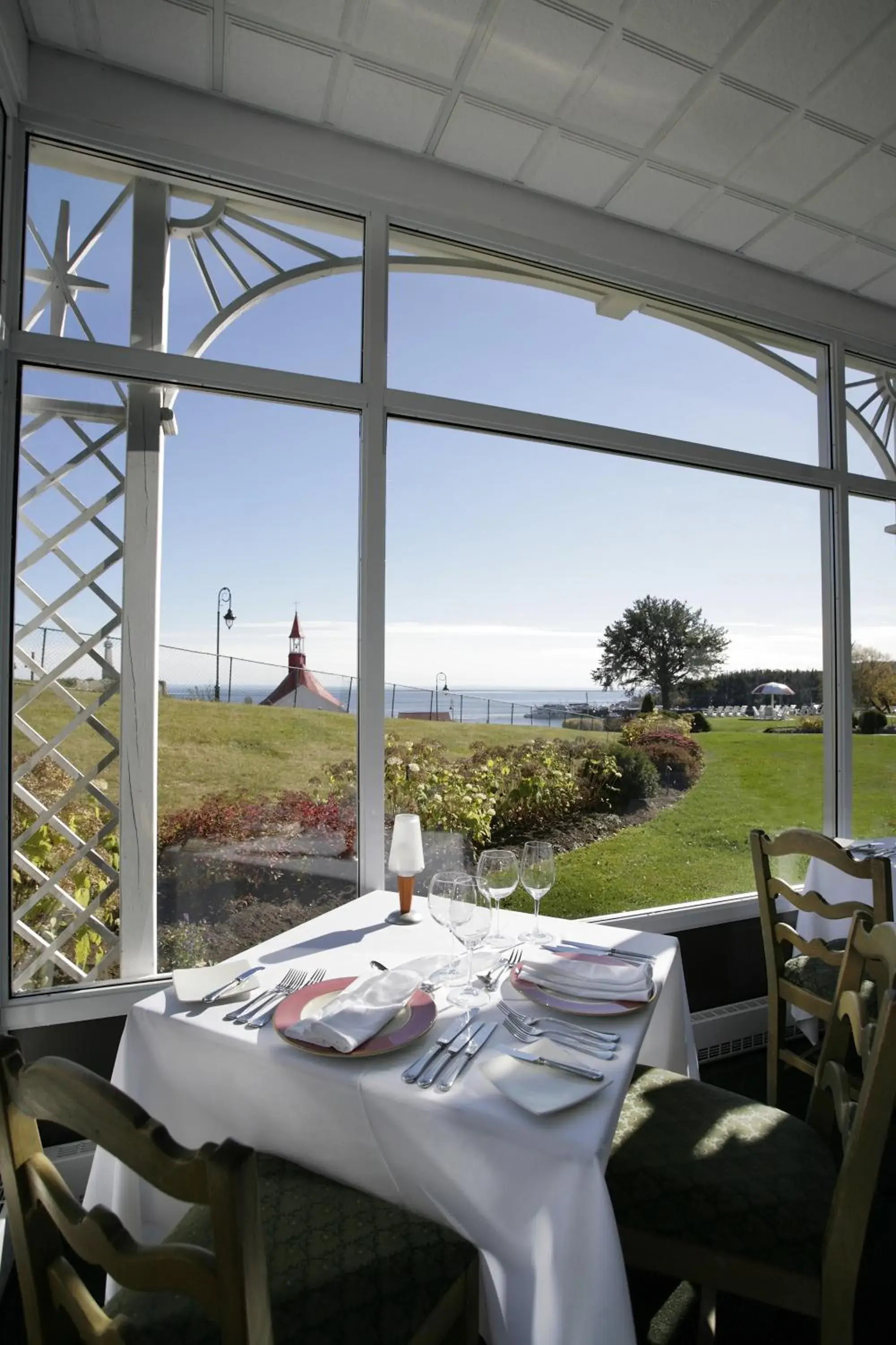 Restaurant/Places to Eat in Hotel Tadoussac