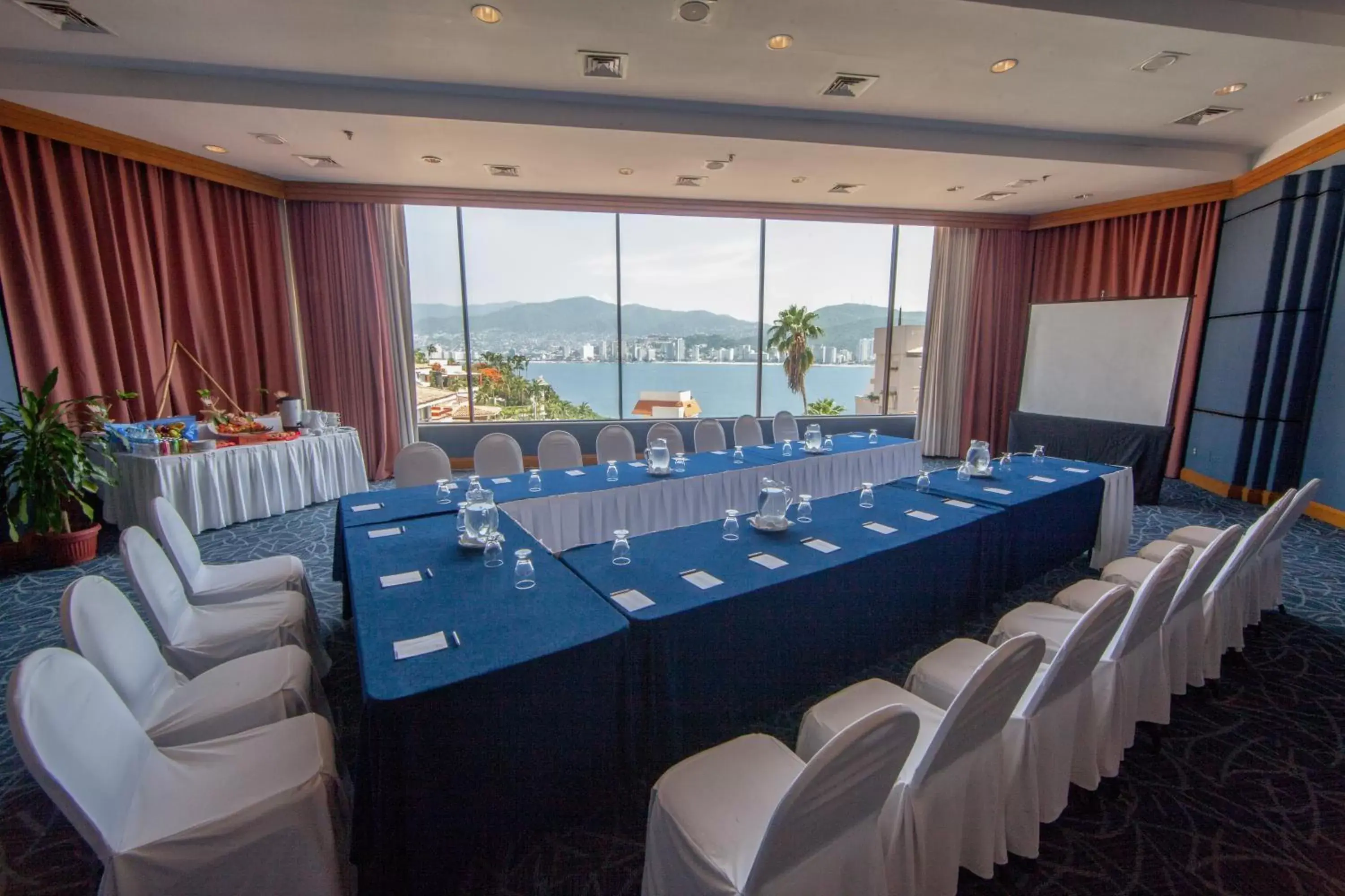 Banquet/Function facilities in Park Royal Beach Acapulco - All Inclusive