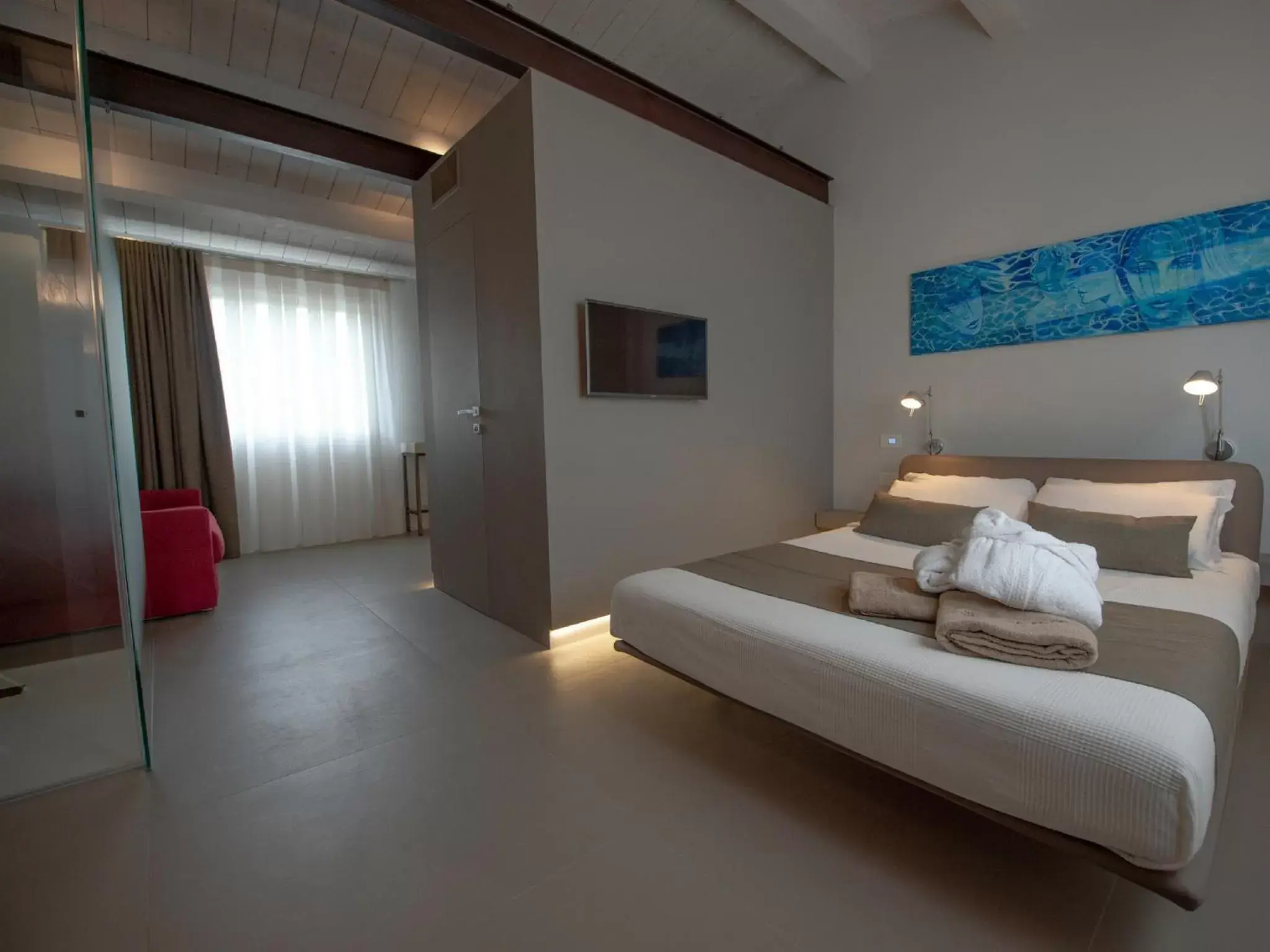 Living room, Bed in Serre Alte Landscape Luxury Rooms