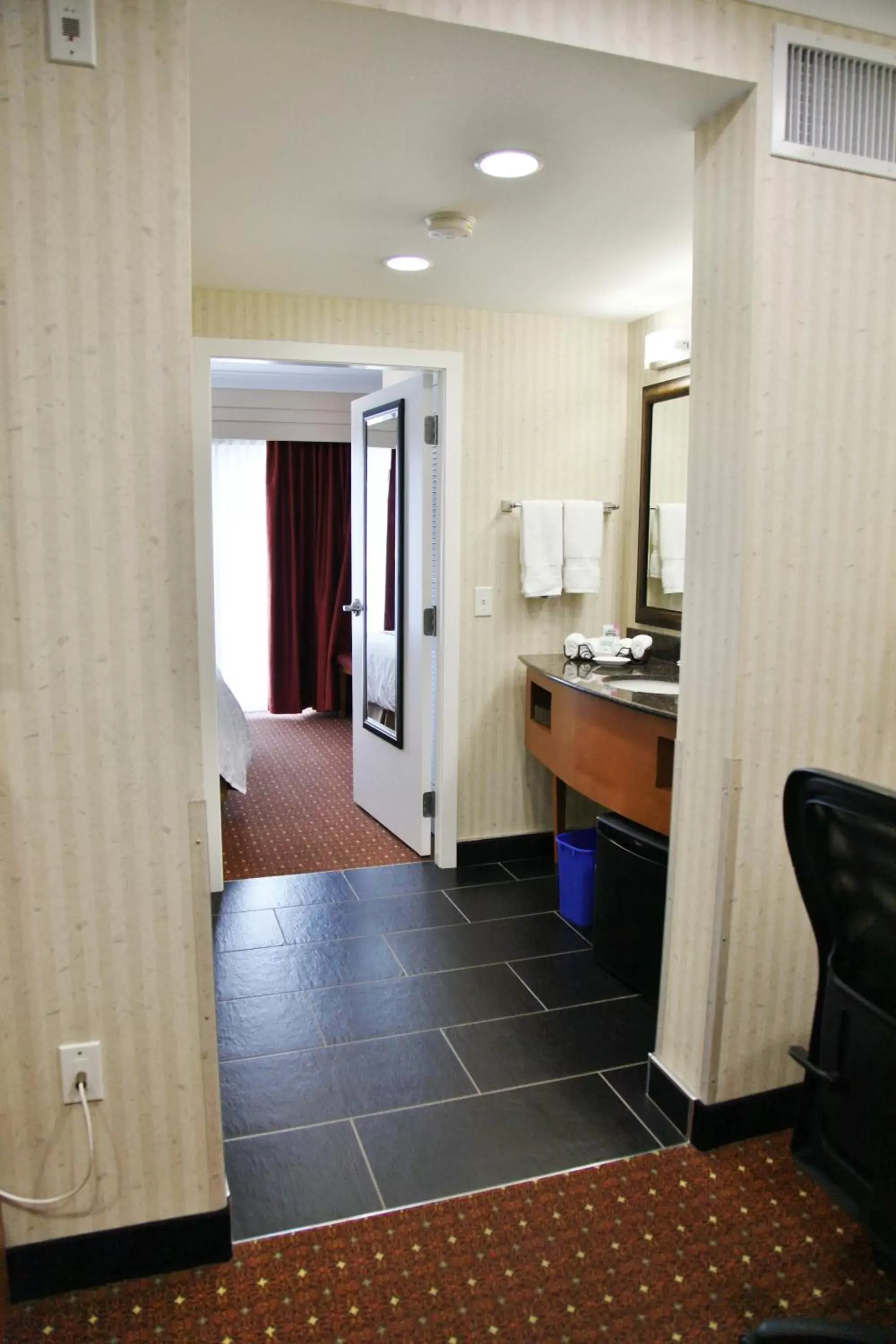 Bathroom in Best Western Plus Kelowna Hotel & Suites