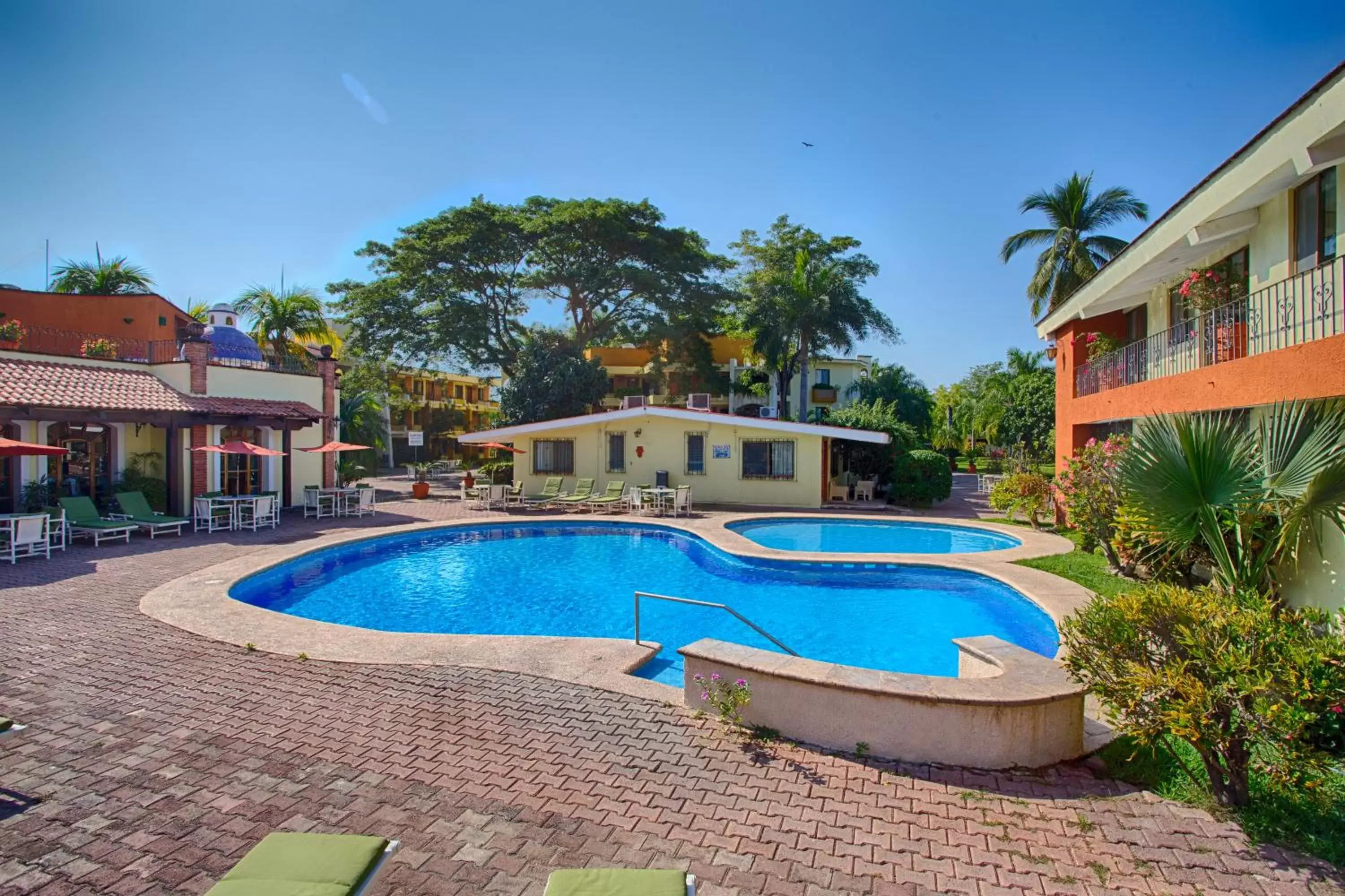 Swimming Pool in Hotel Garza Canela