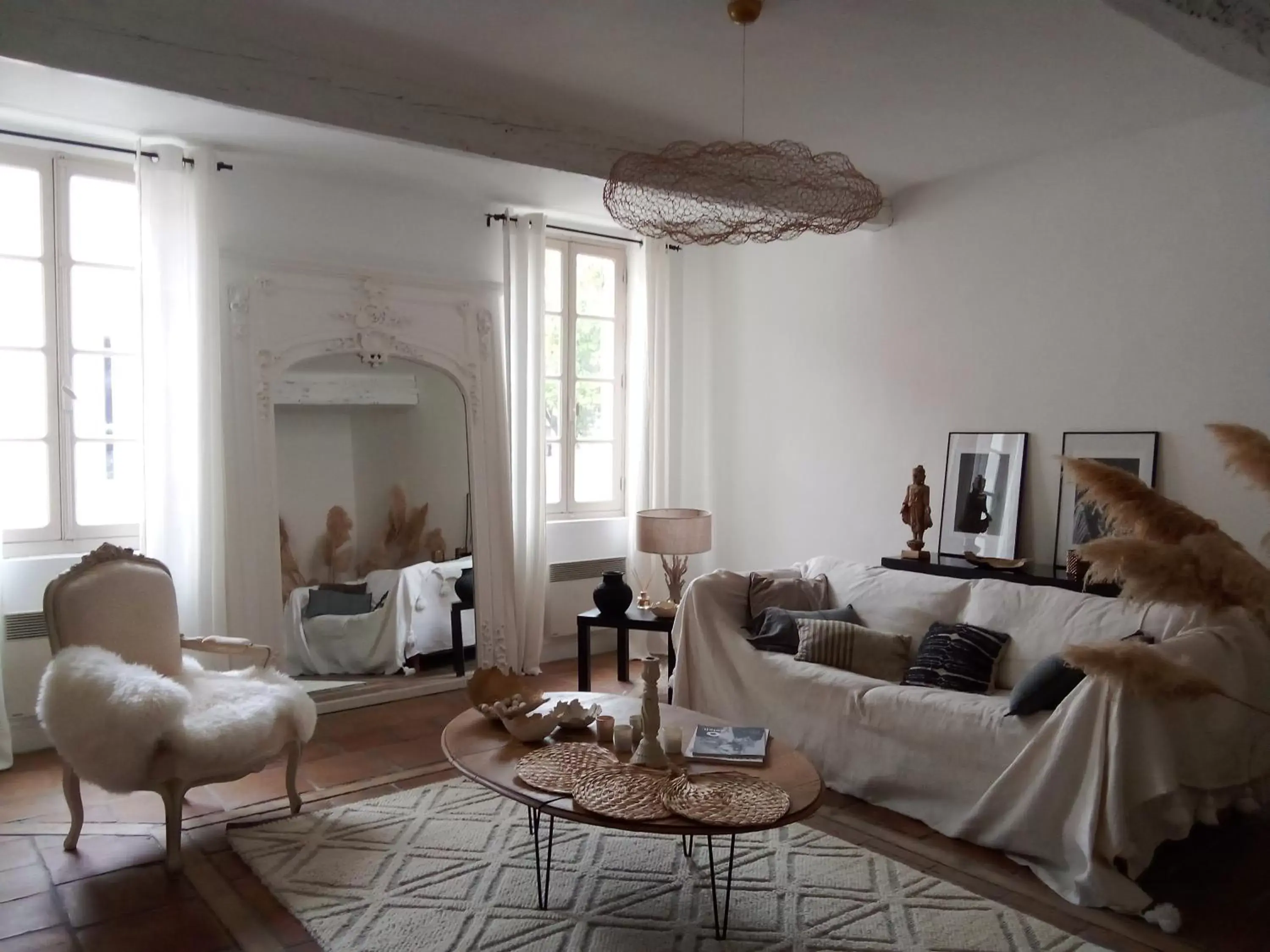 Living room, Seating Area in La maison perchee