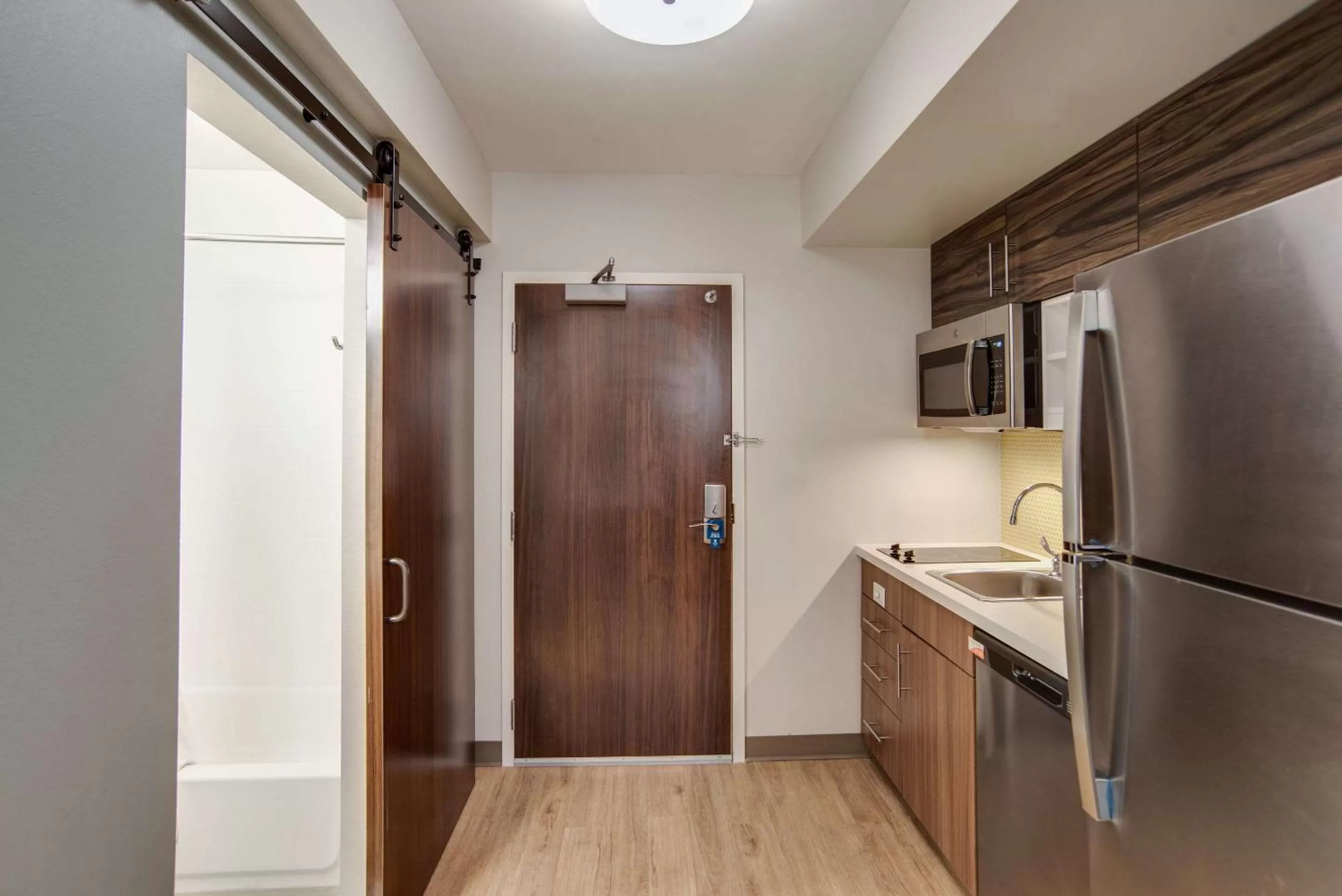 Bedroom in MainStay Suites Carlisle - Harrisburg