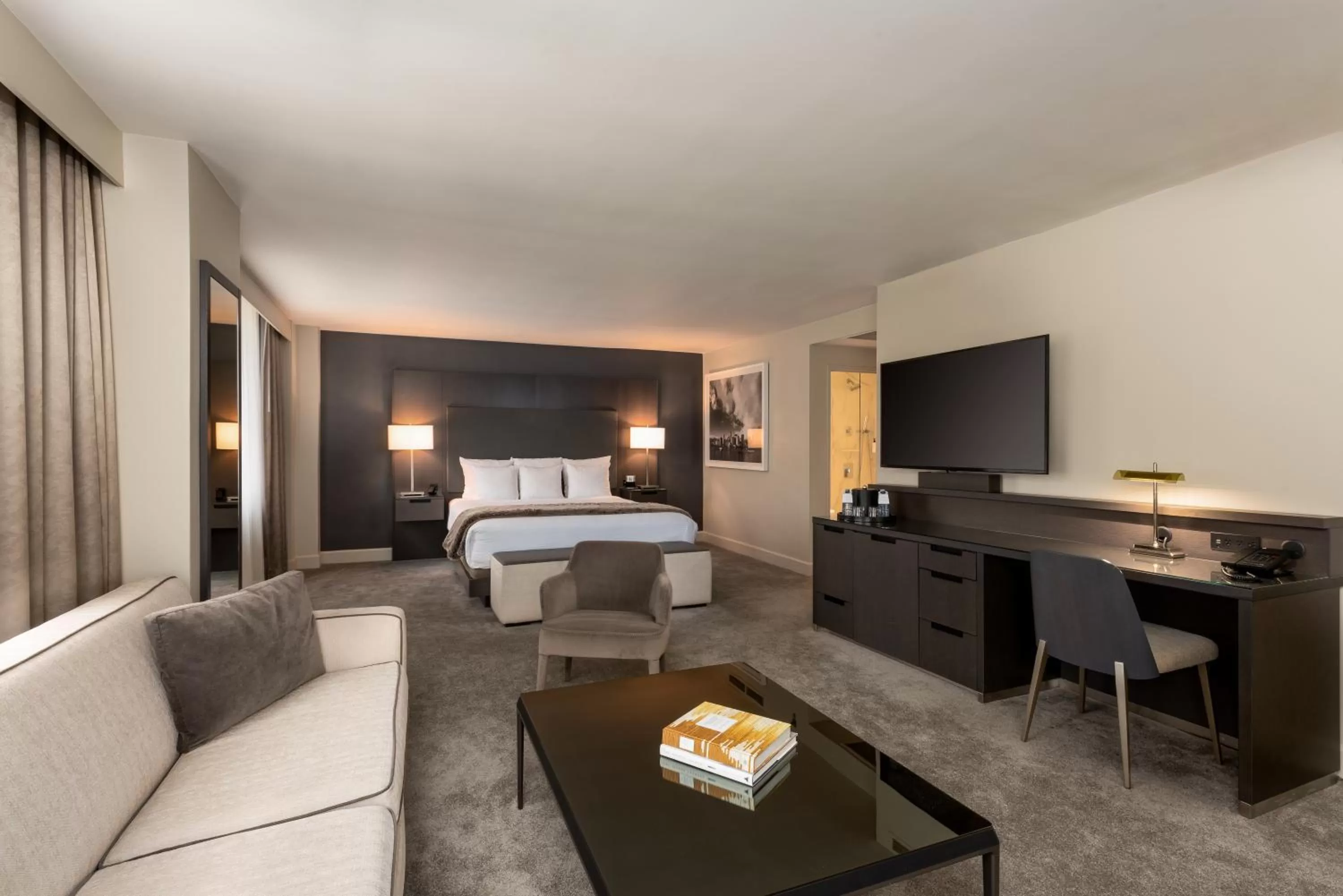 Living room, Bed in The Benson Portland, Curio Collection by Hilton