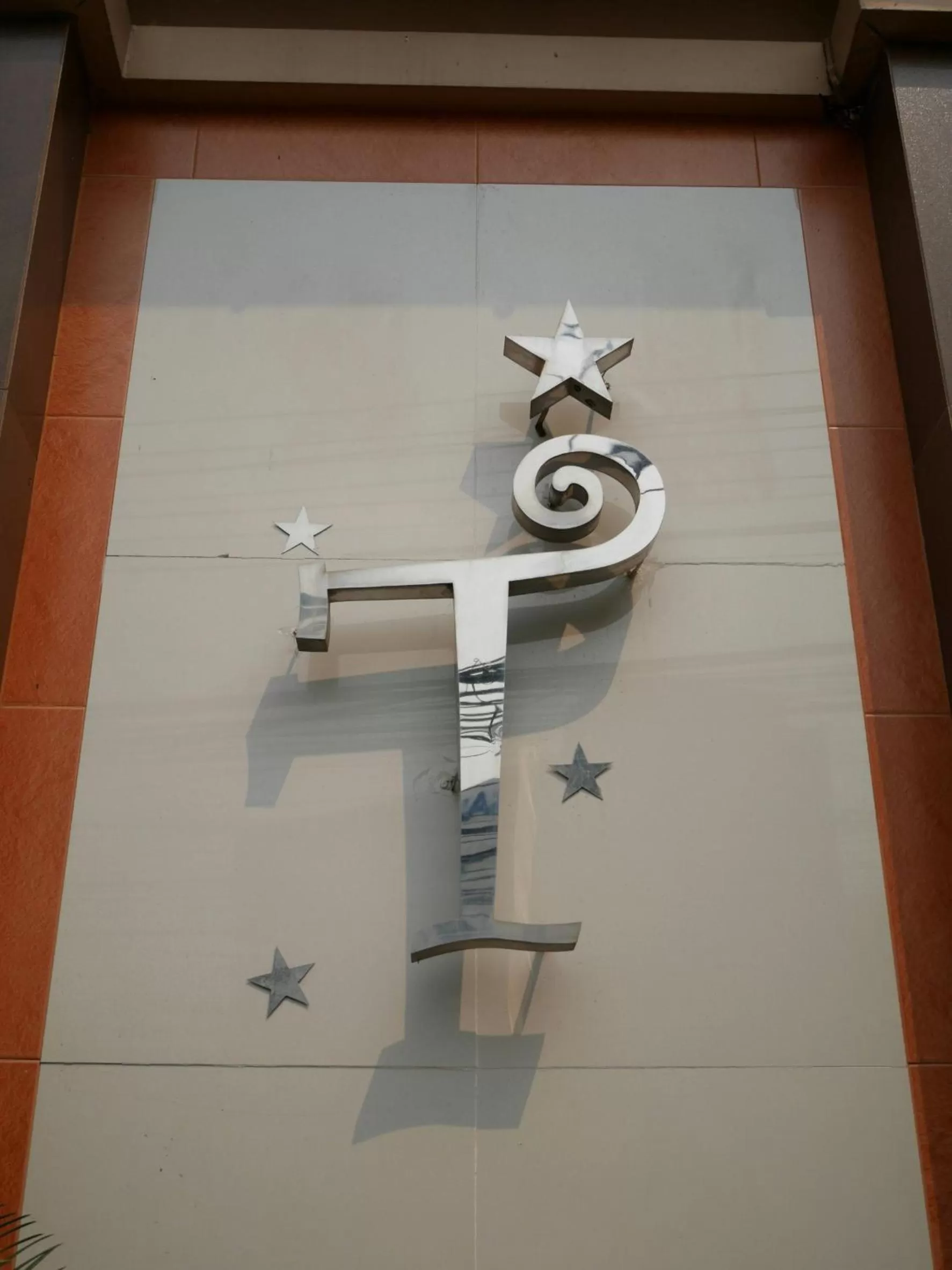 Top Hostel (Top Mansion)