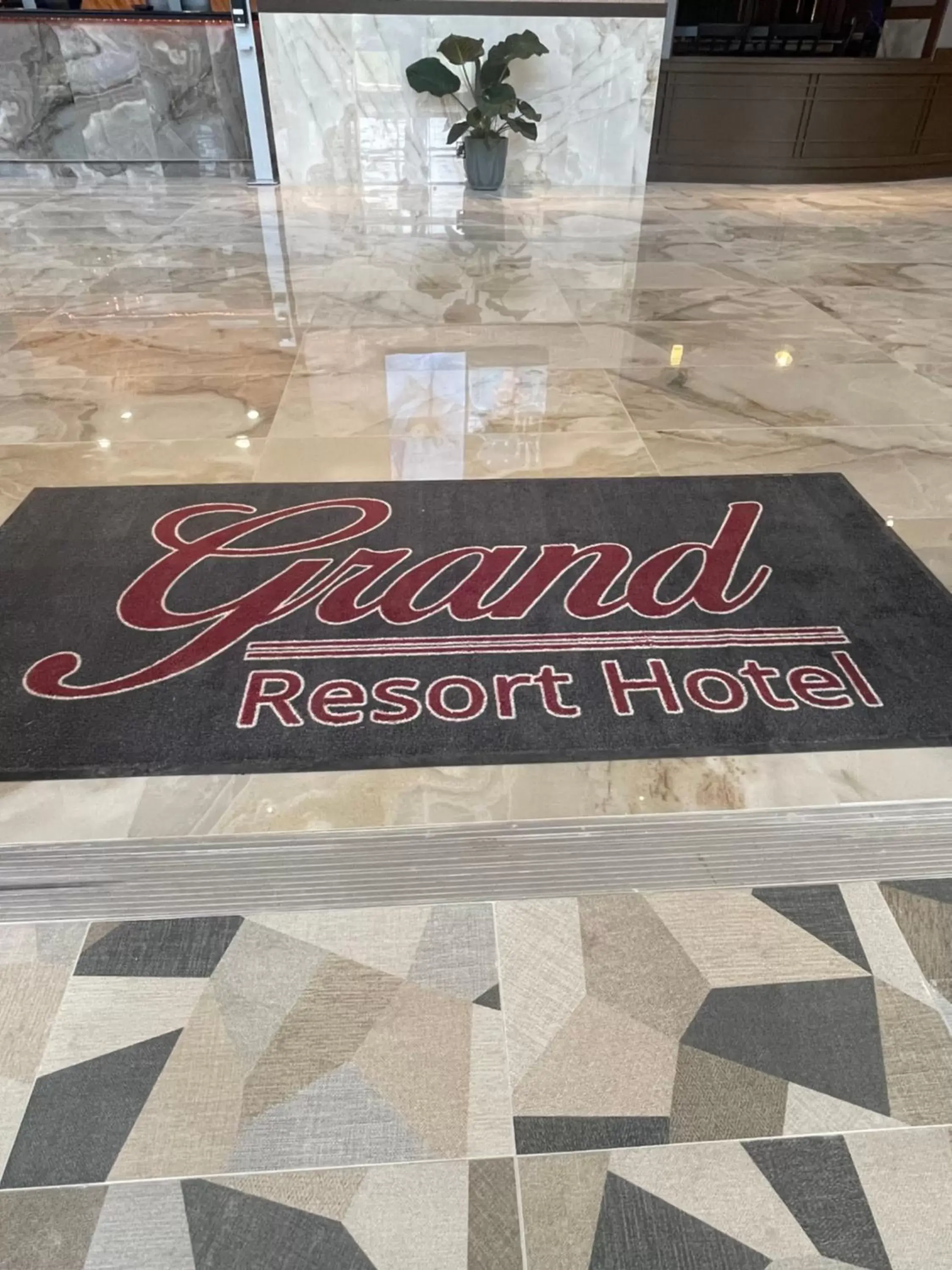 Property building, Property Logo/Sign in Grand Resort Hotel - Mt Laurel - Philadelphia
