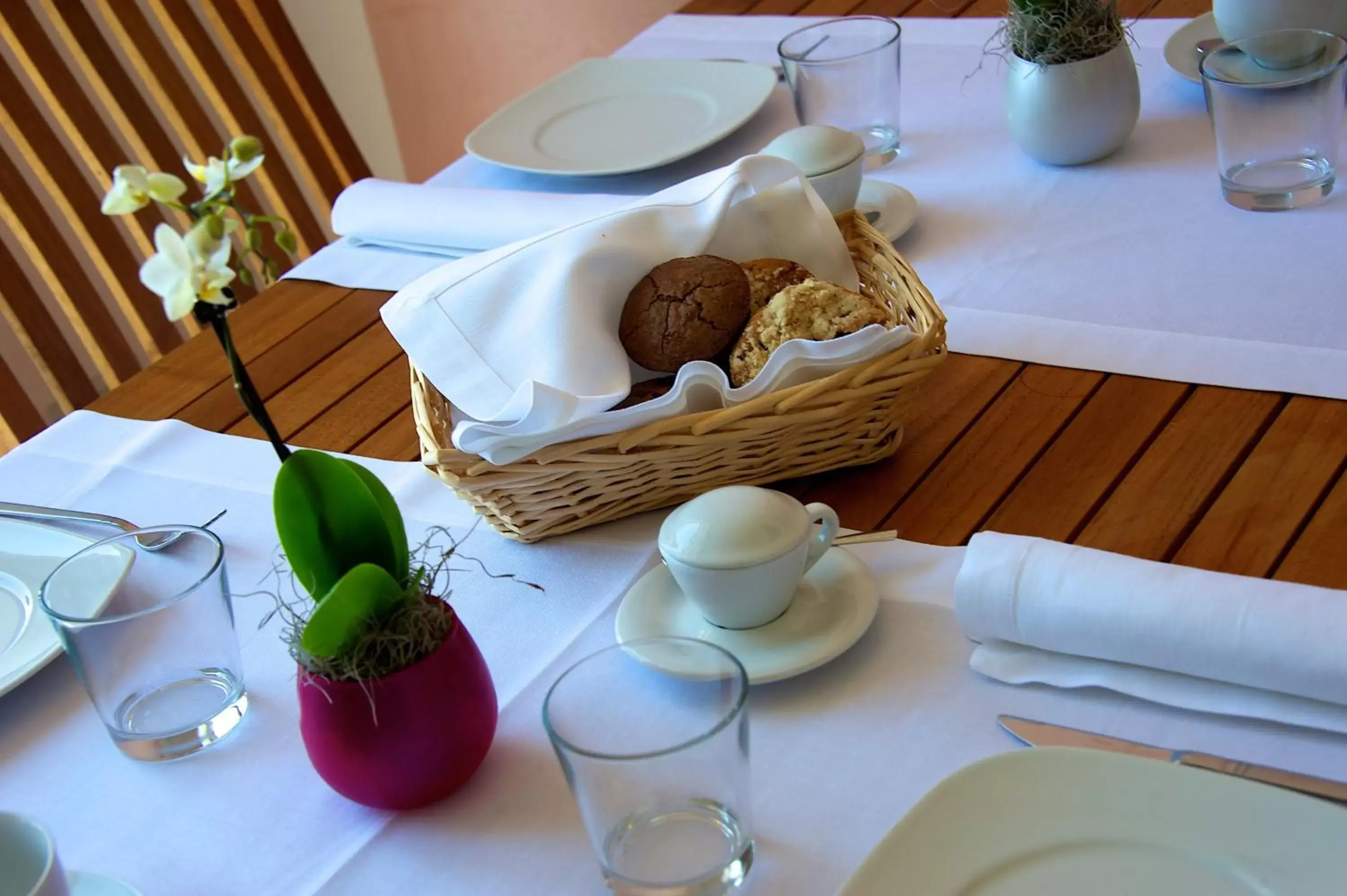 Restaurant/places to eat in Villa Lieta