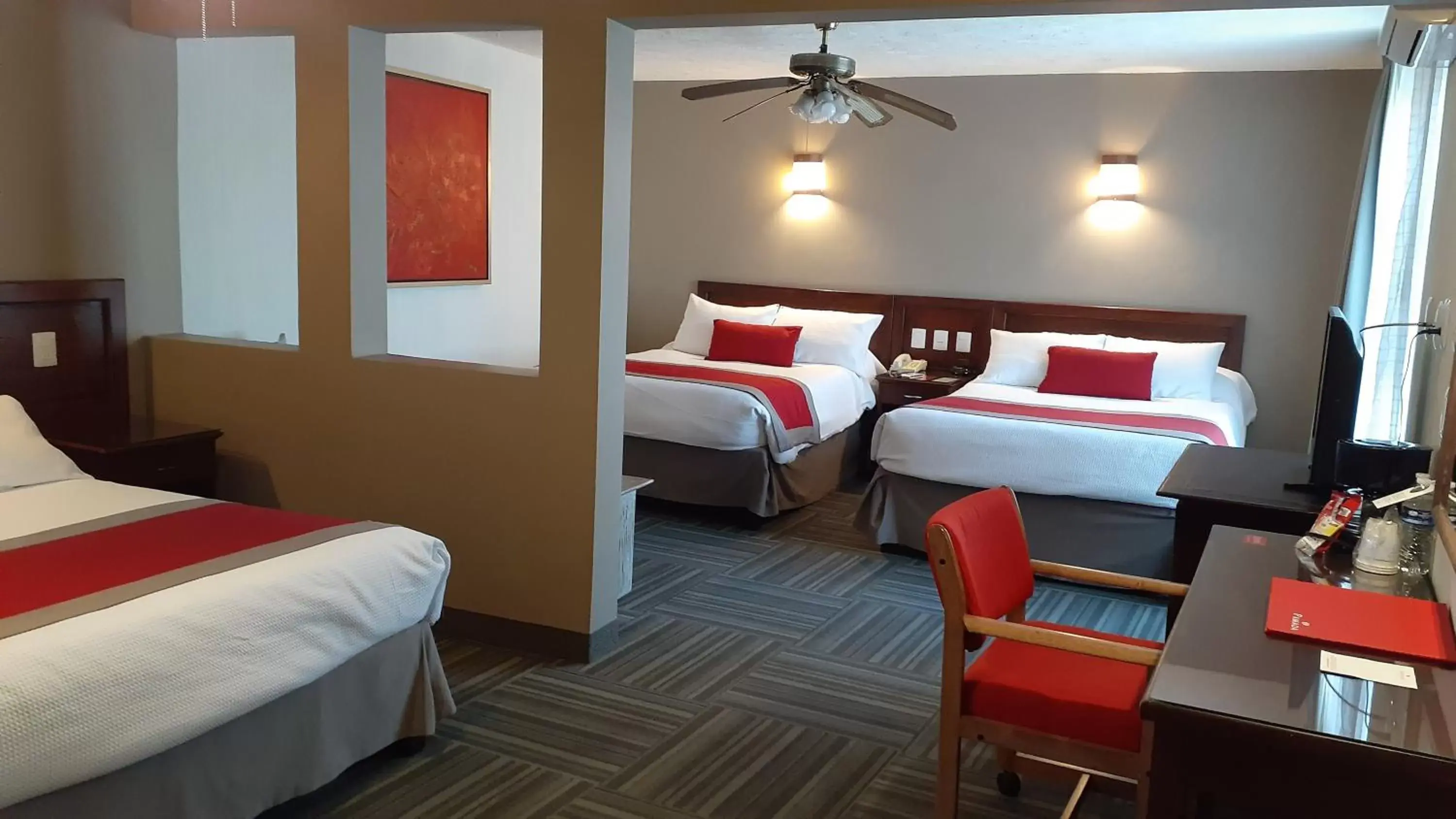 Bedroom, Bed in Ramada Plaza by Wyndham Leon