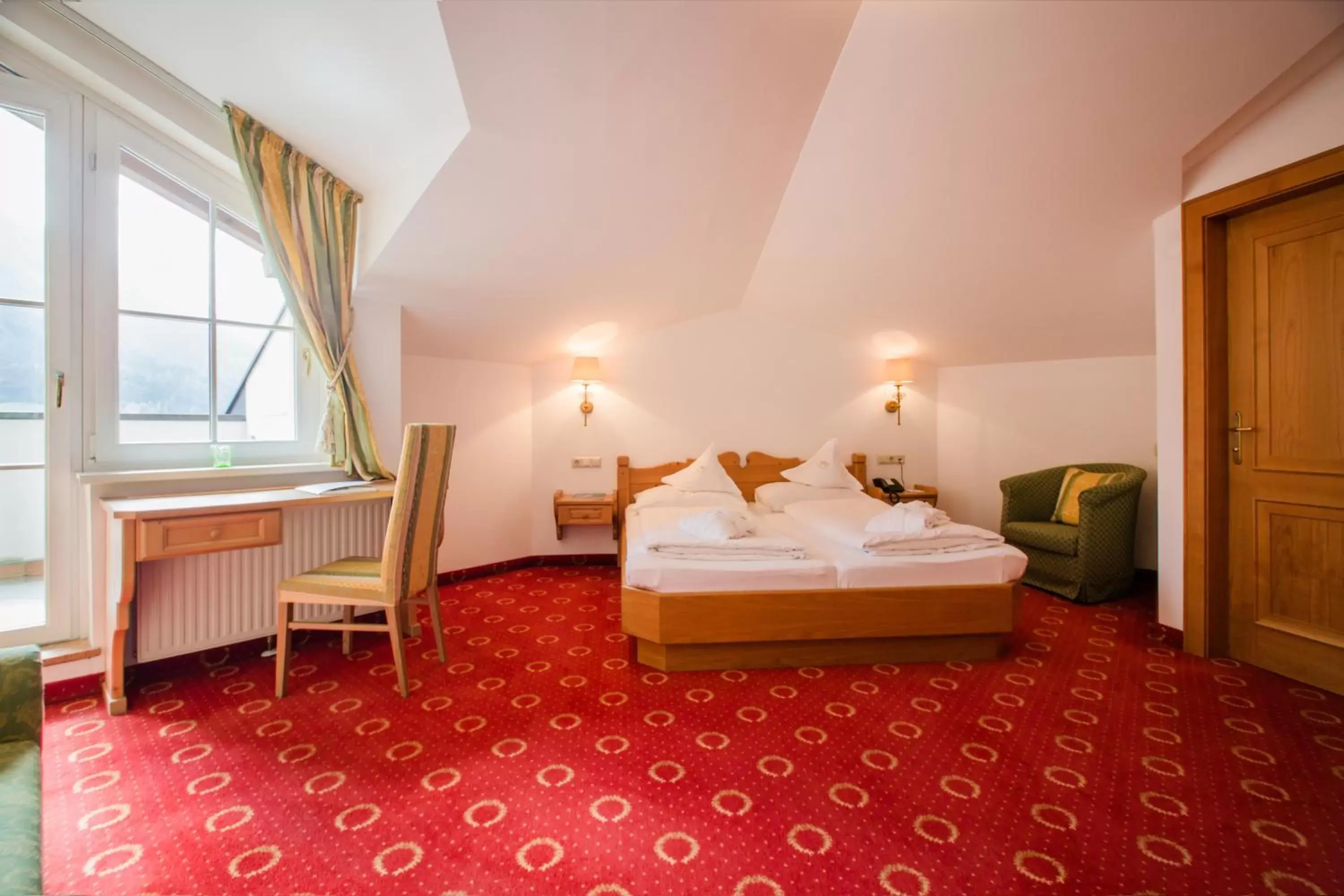 Double Room in Hotel AlpenSchlössl Double Room in Hotel AlpenSchlössl