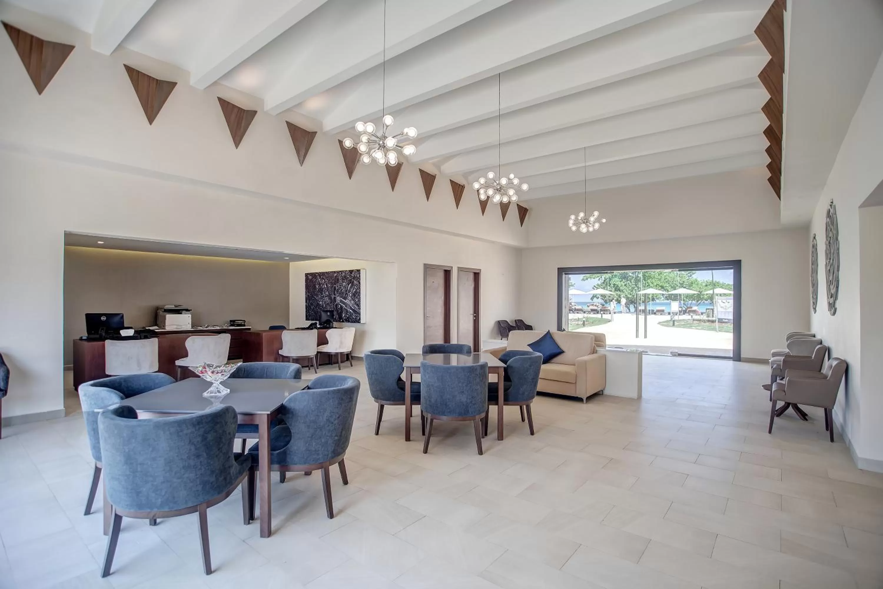 Lobby or reception in Royalton Negril, An Autograph Collection All-Inclusive Resort